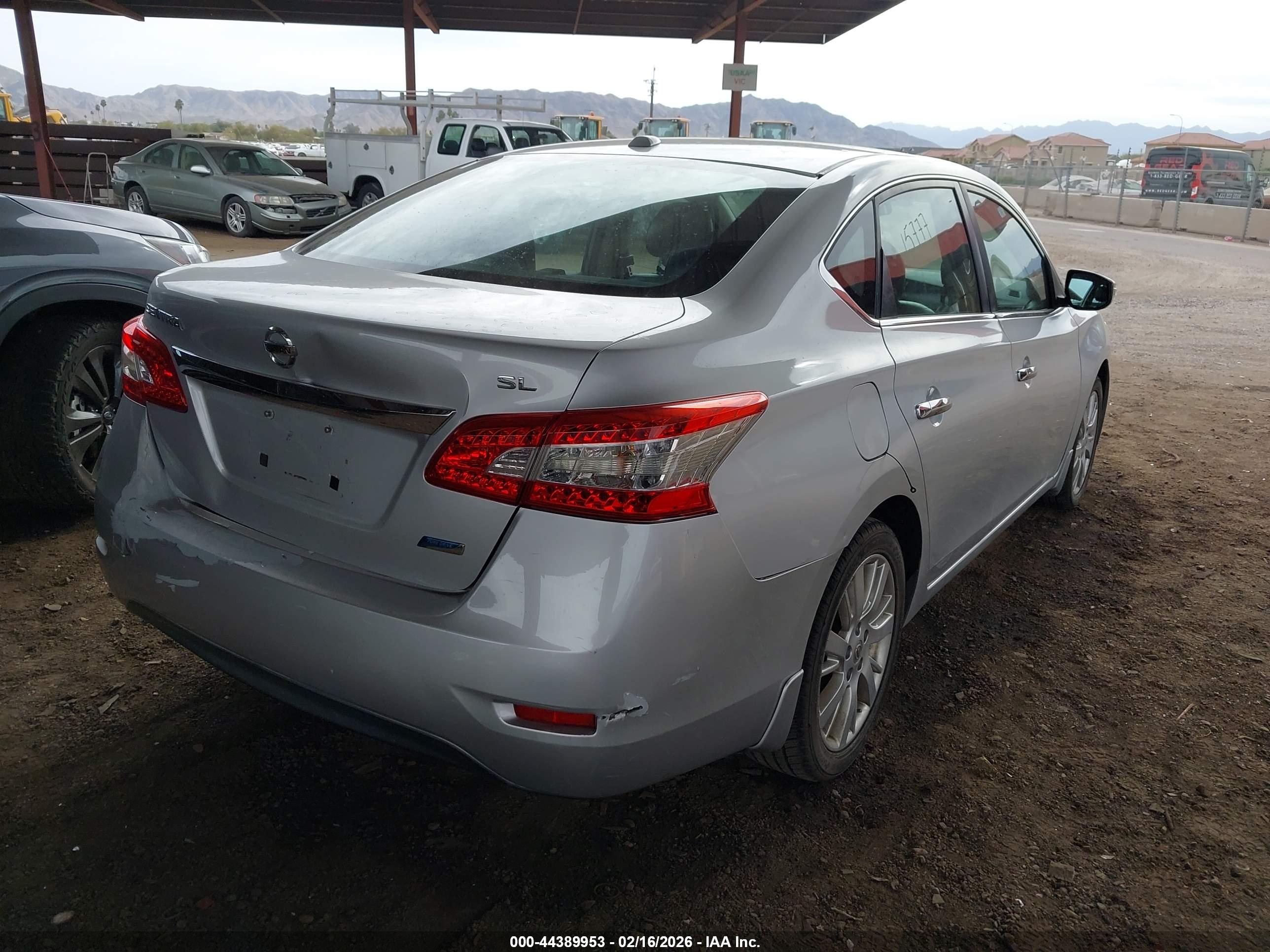 NISSAN SENTRA image 4