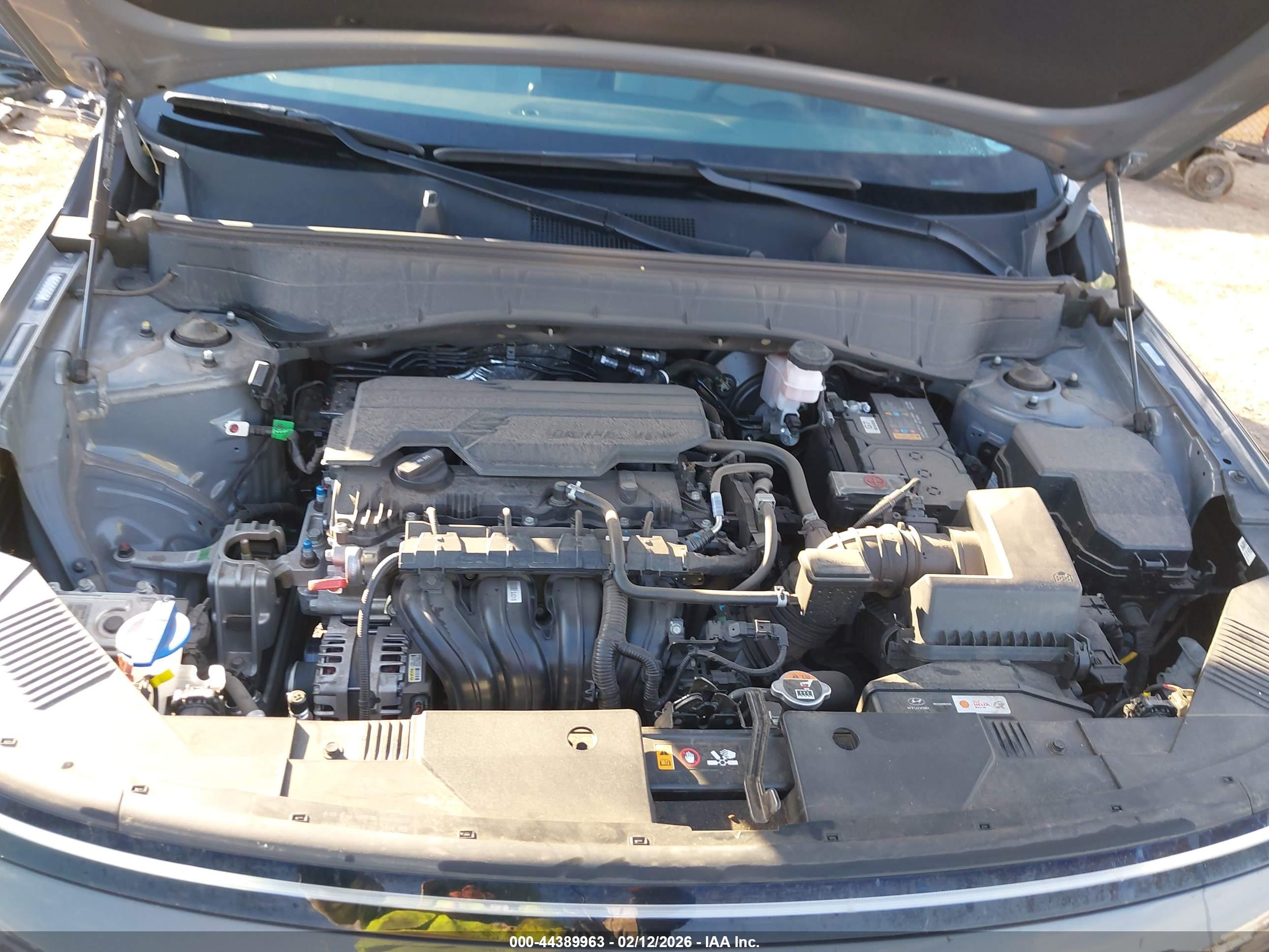 HYUNDAI KONA image 10