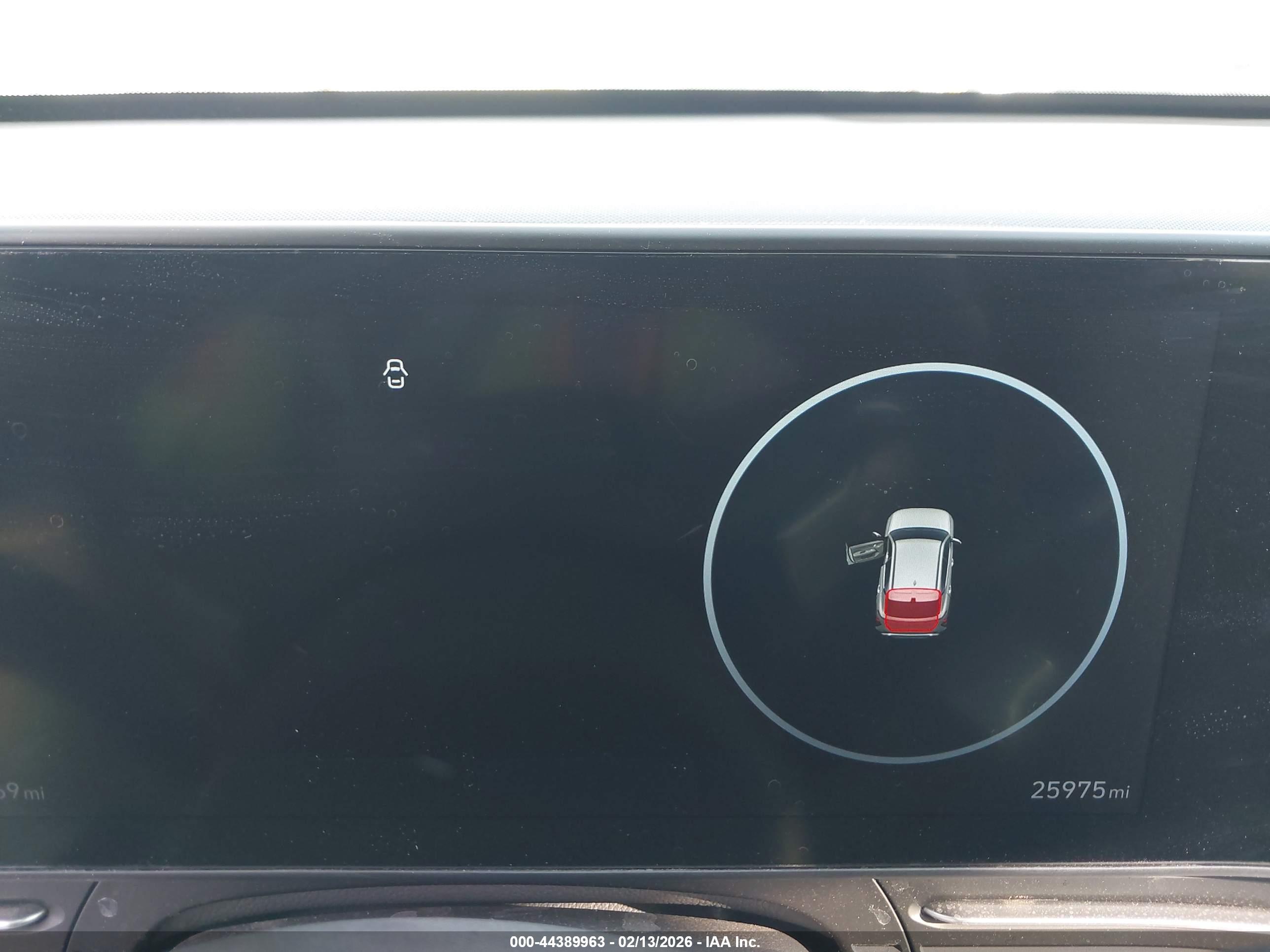 HYUNDAI KONA image 7
