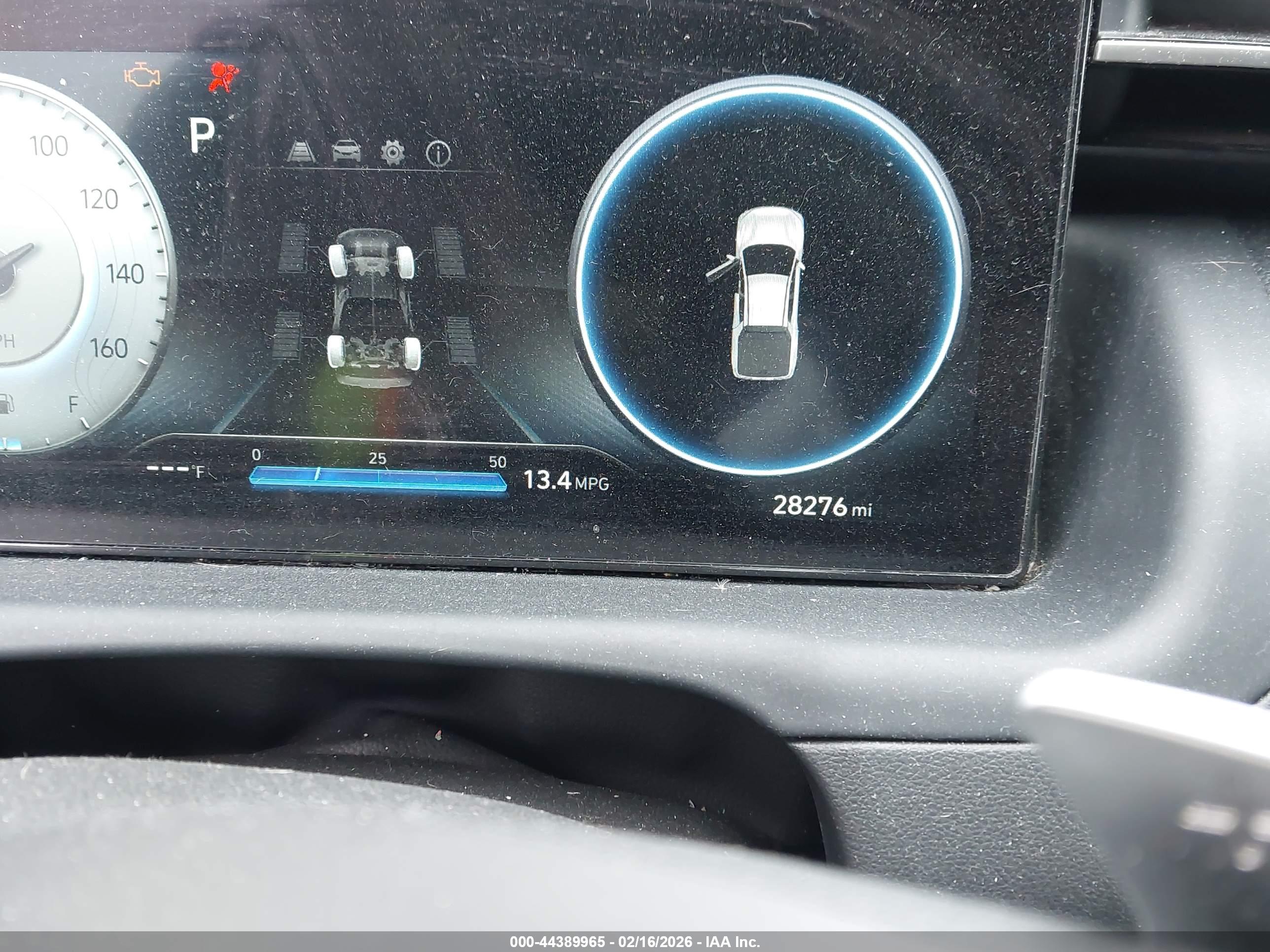 HYUNDAI SANTA image 7