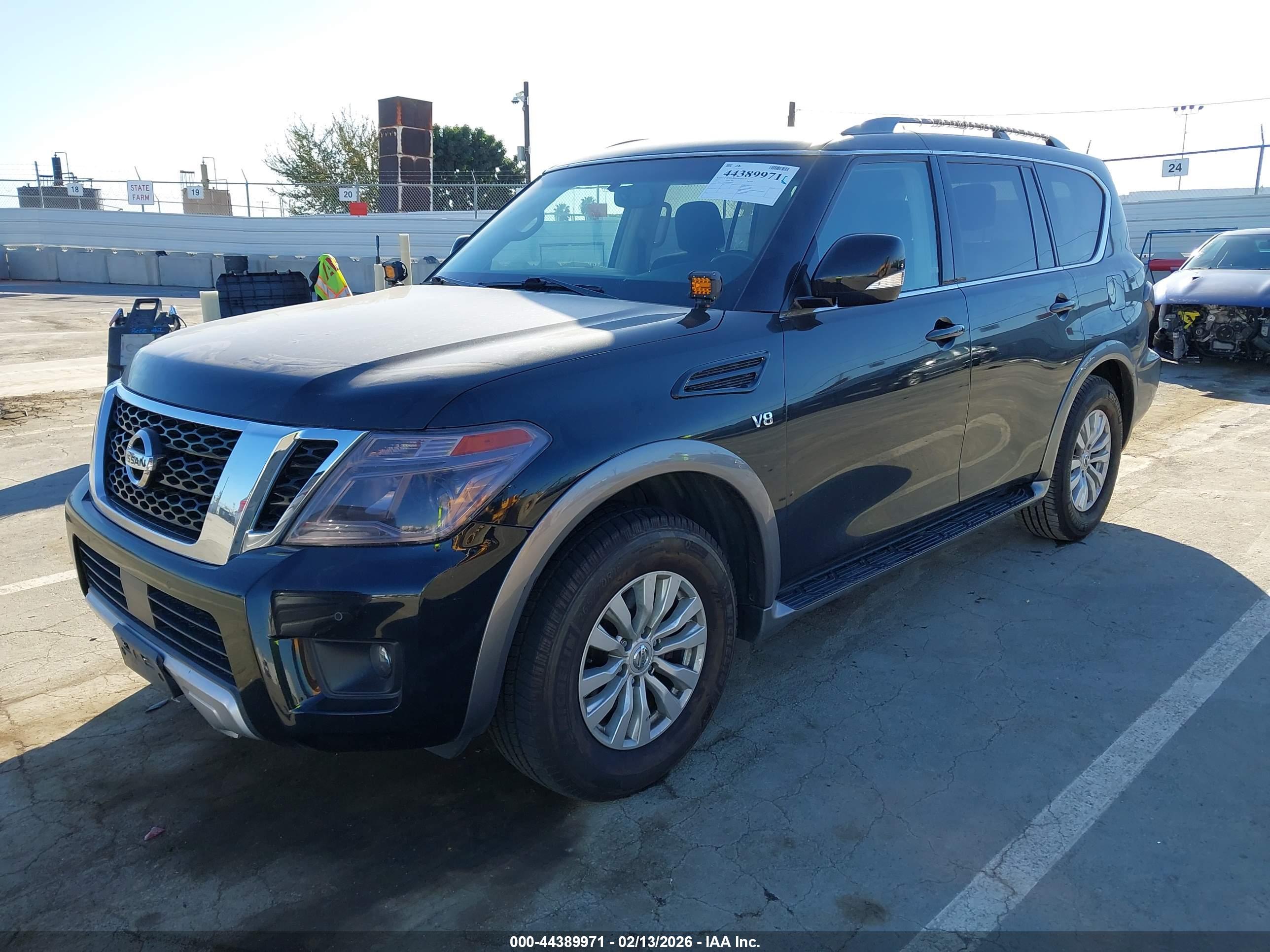 NISSAN ARMADA image 2