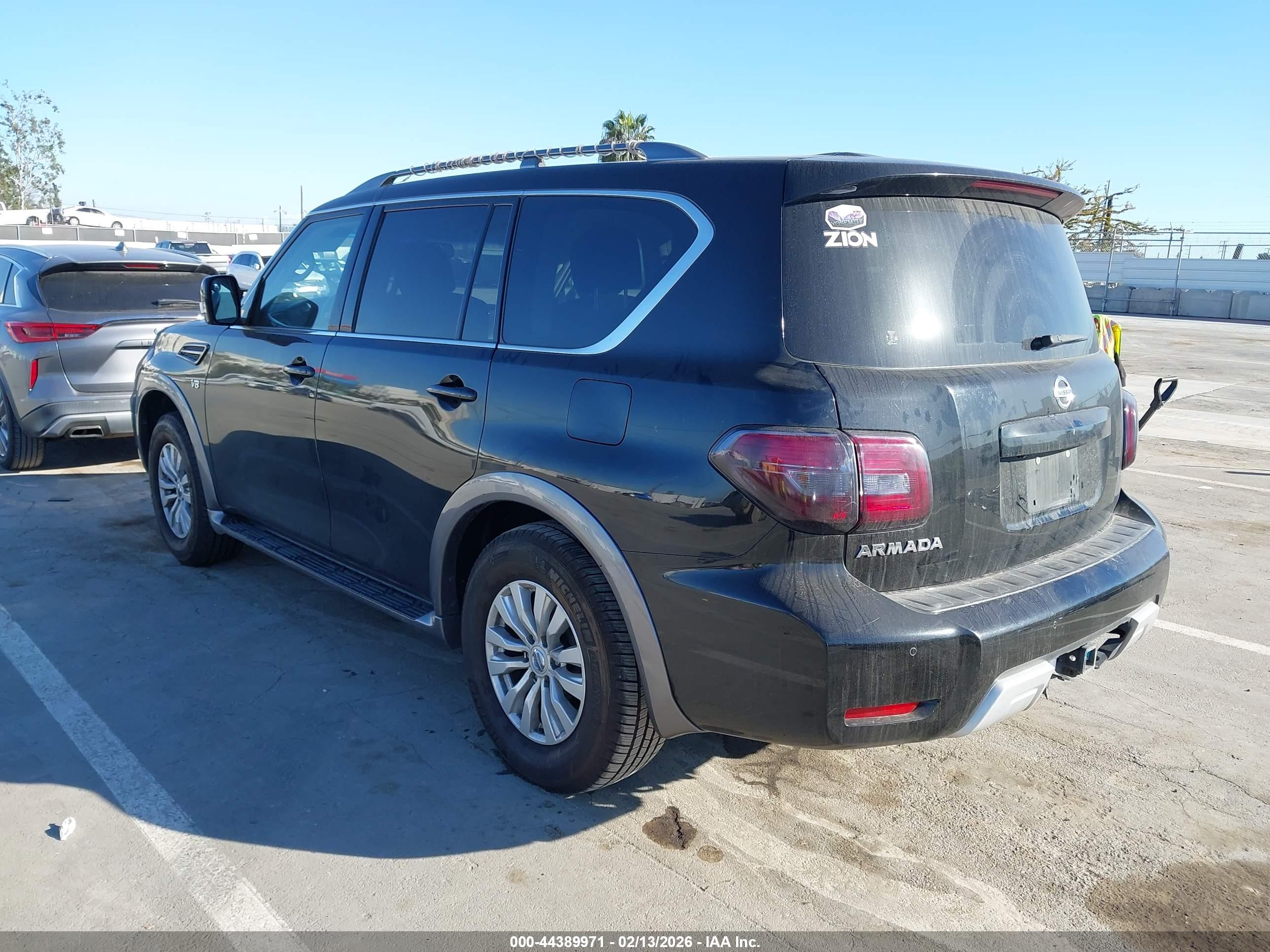 NISSAN ARMADA image 3