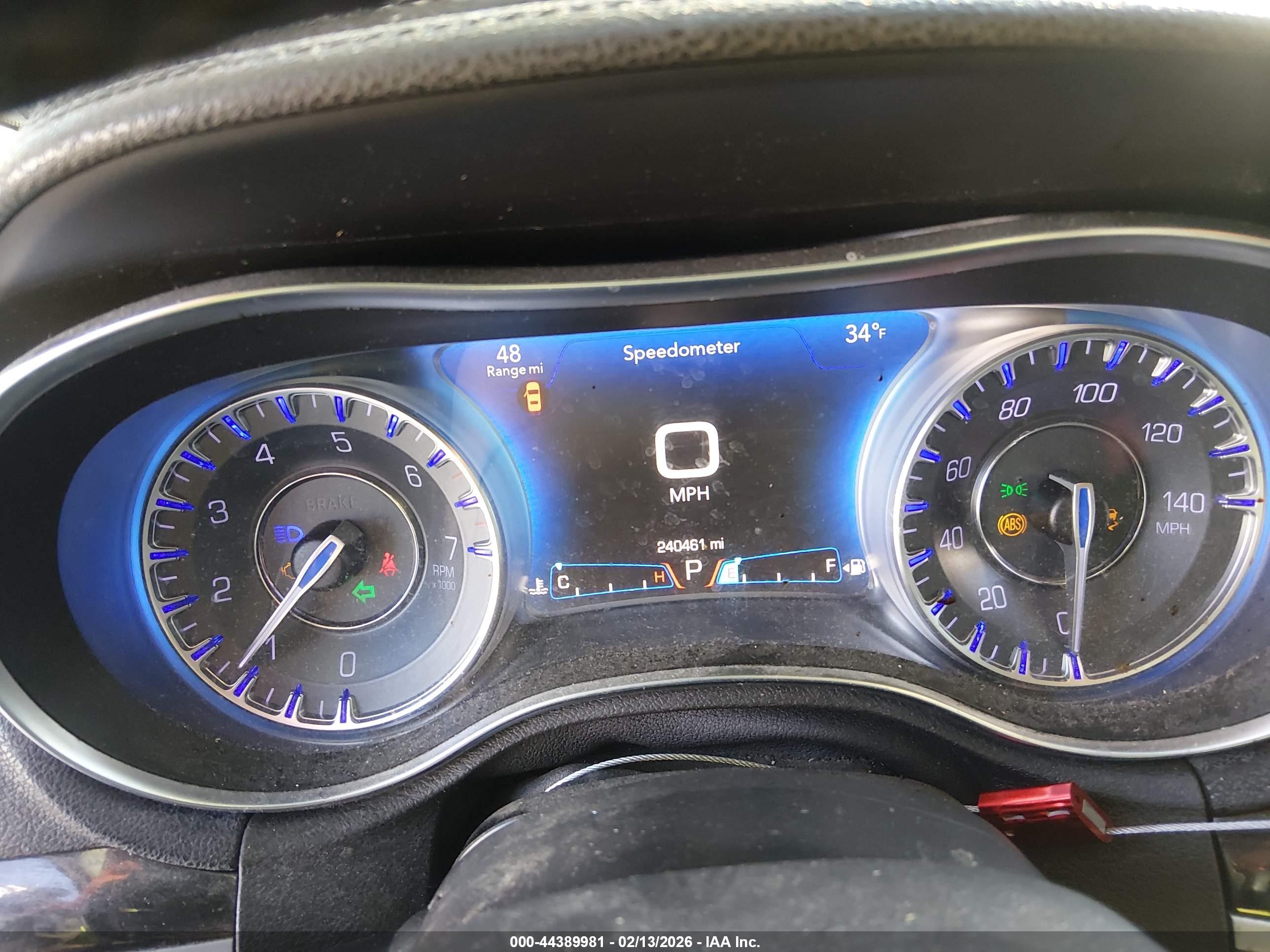 CHRYSLER 300 image 7