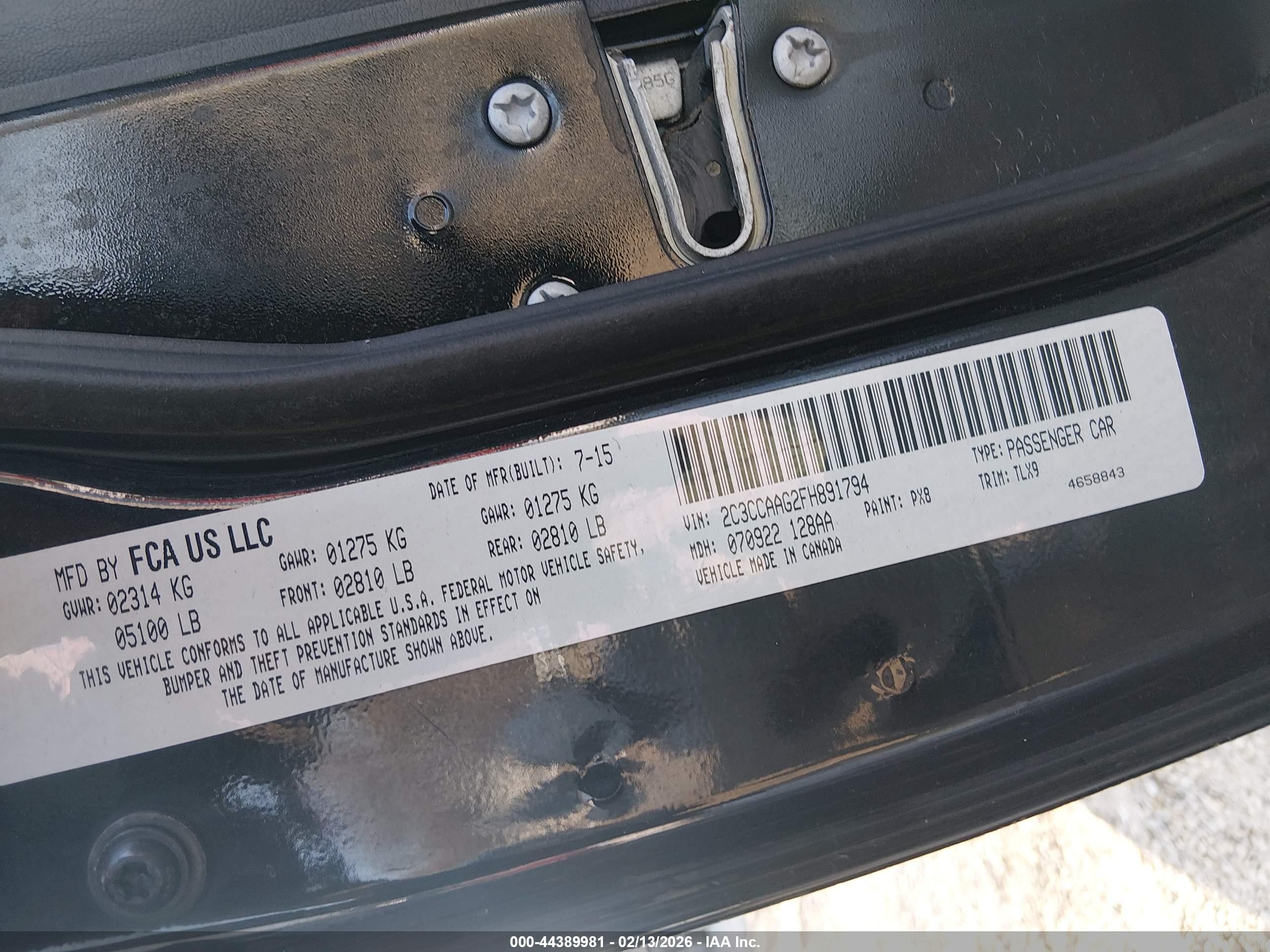 CHRYSLER 300 image 9