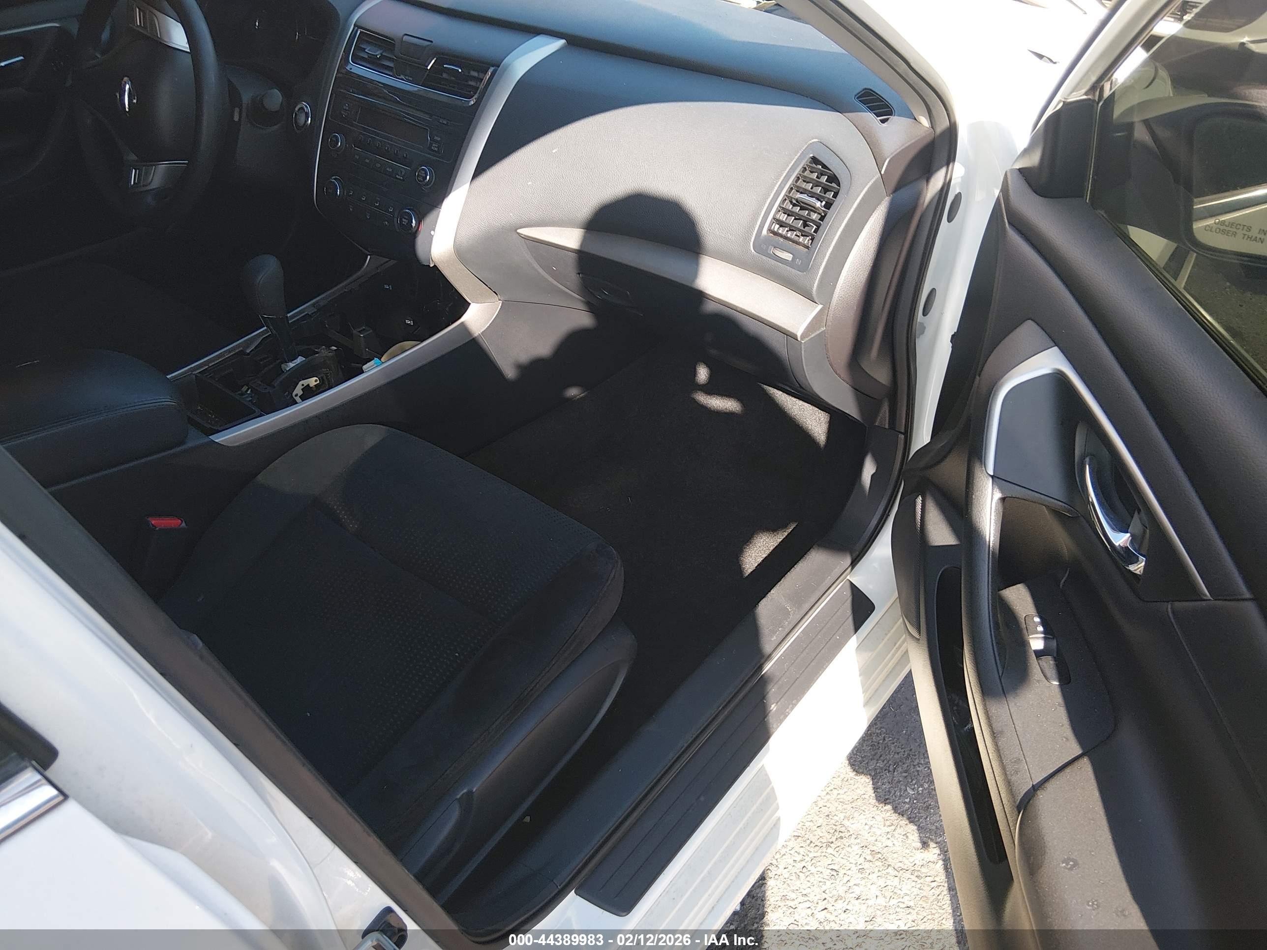 NISSAN ALTIMA image 5