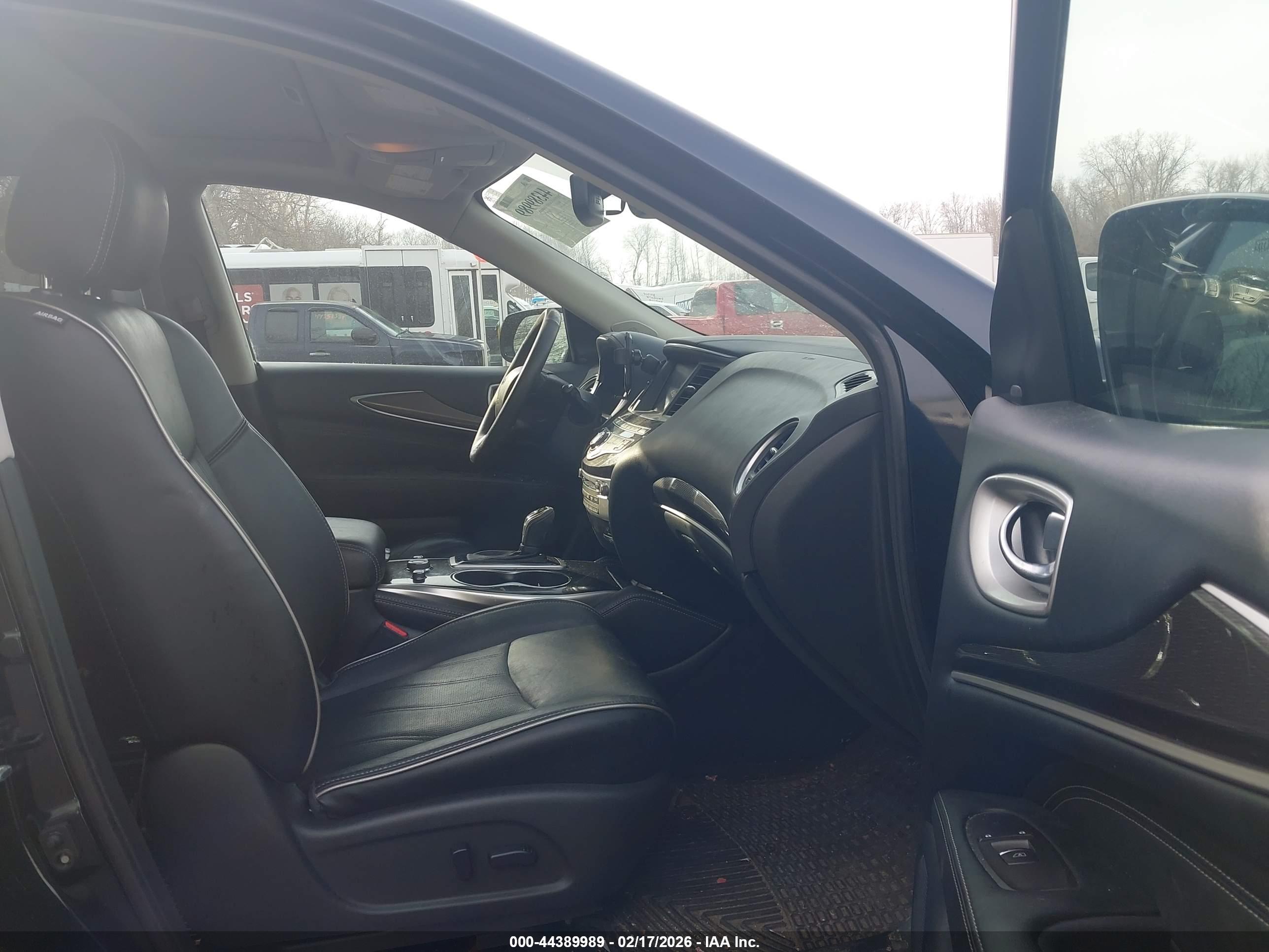 INFINITI QX60 image 5
