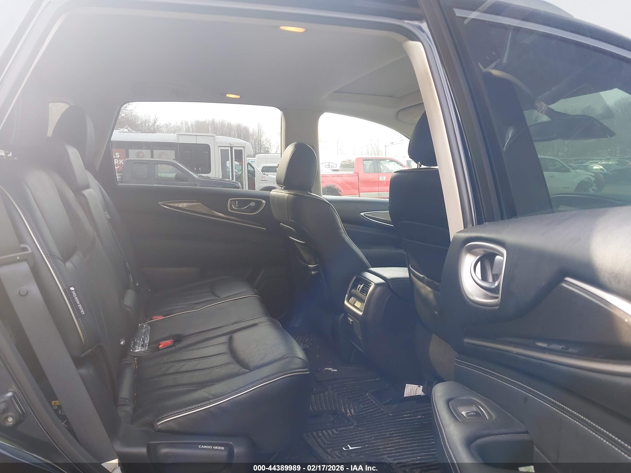 INFINITI QX60 image 8