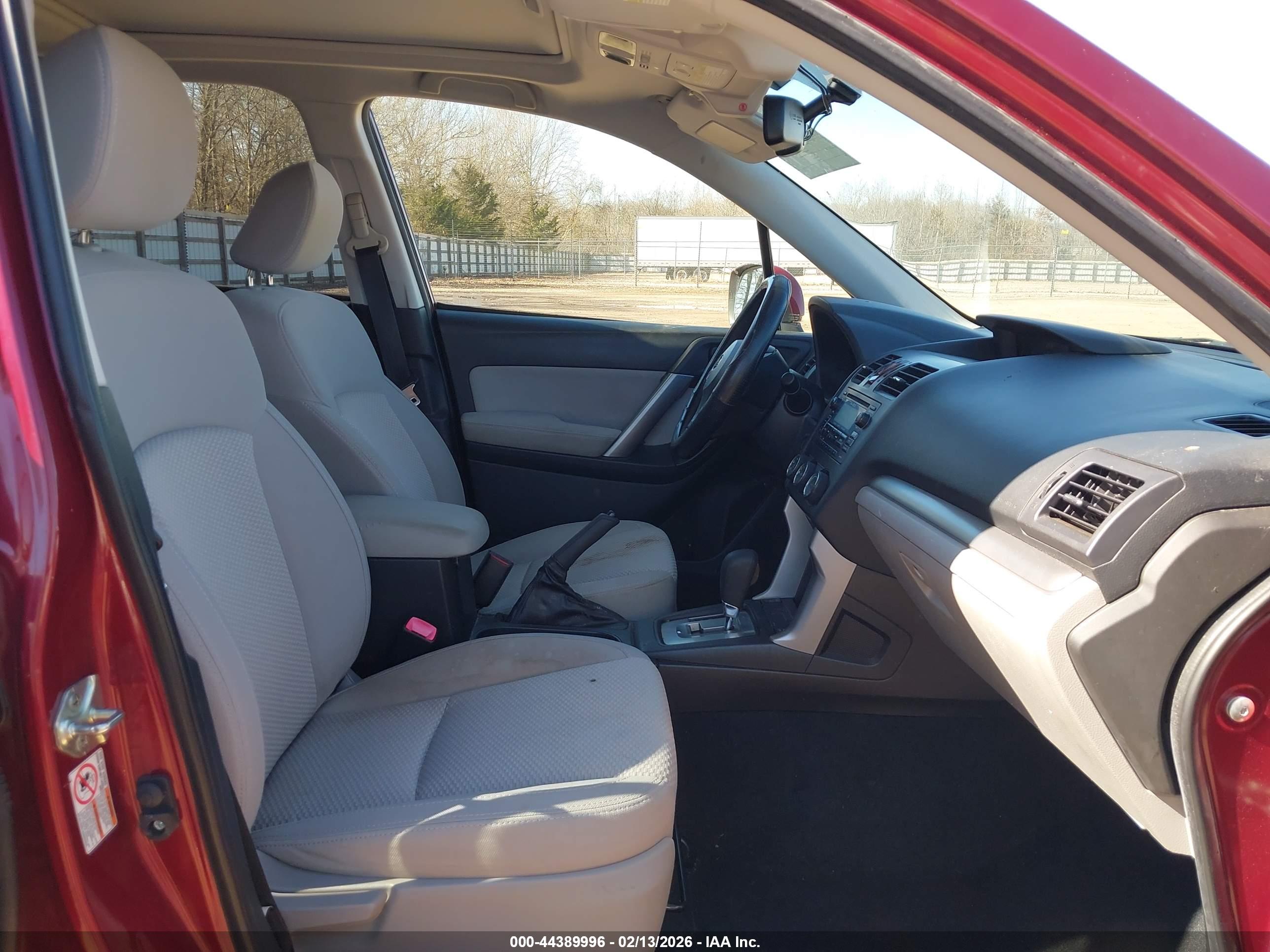 SUBARU FORESTER image 5