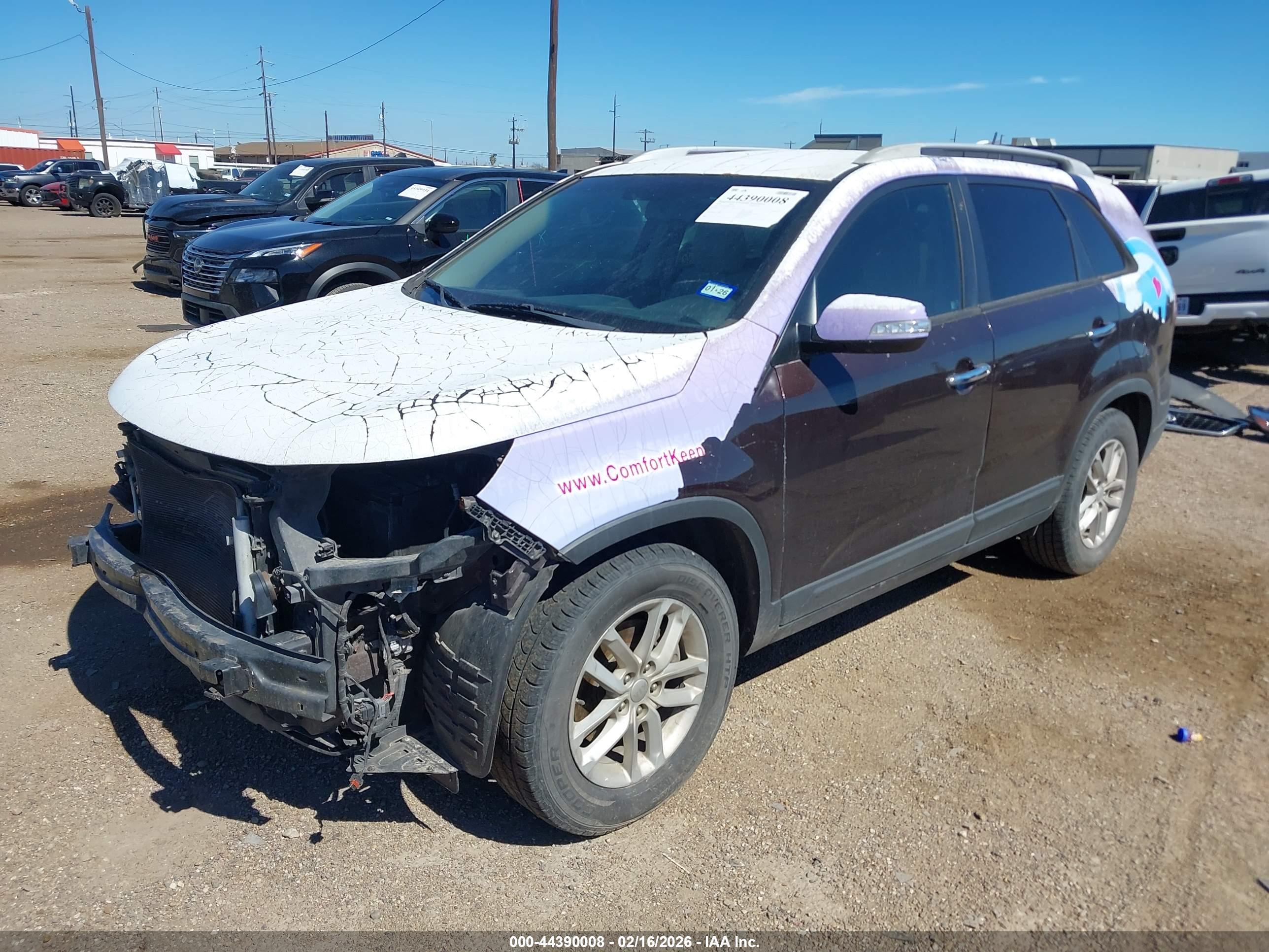 KIA SORENTO image 2