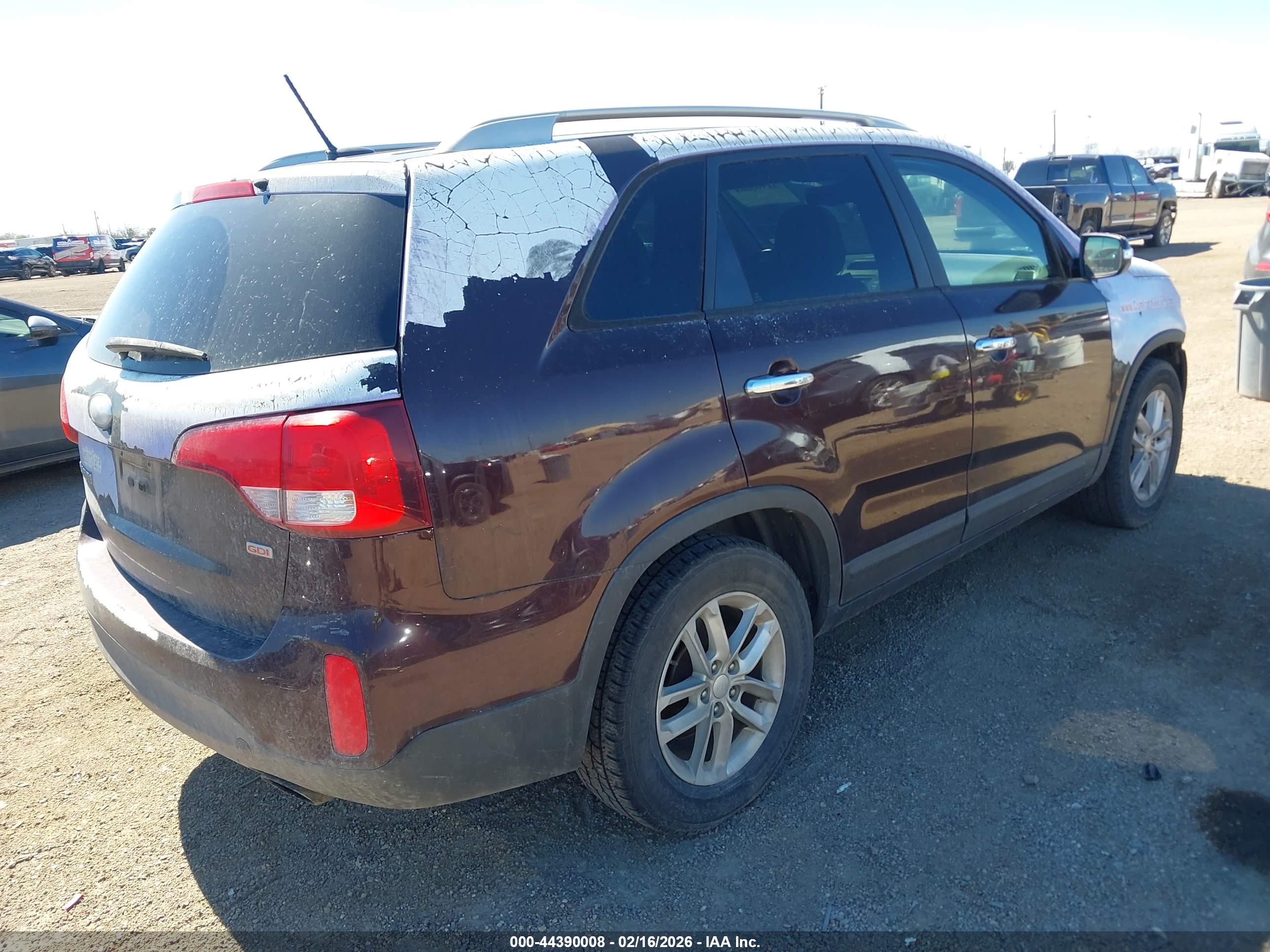 KIA SORENTO image 4
