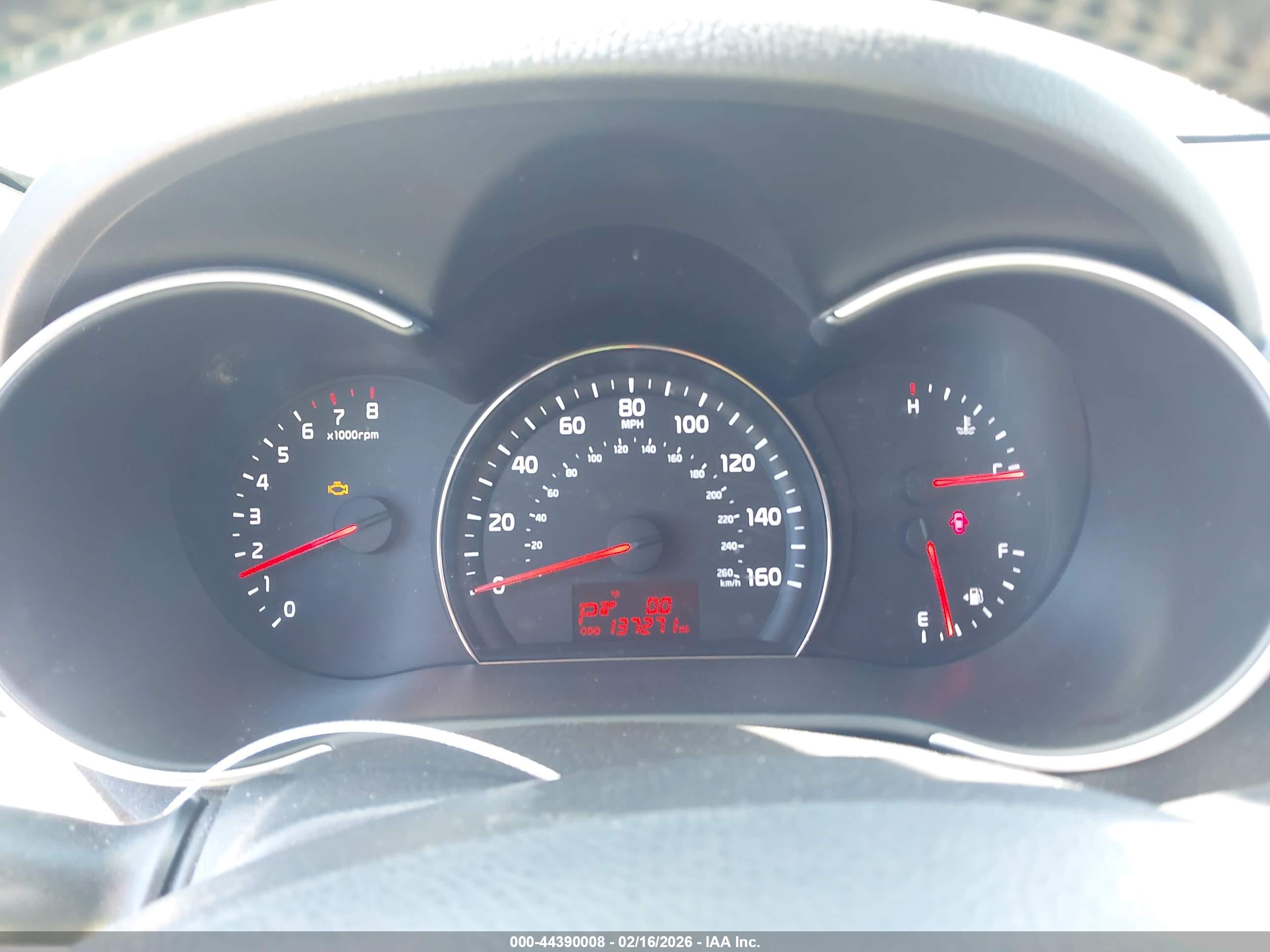 KIA SORENTO image 7