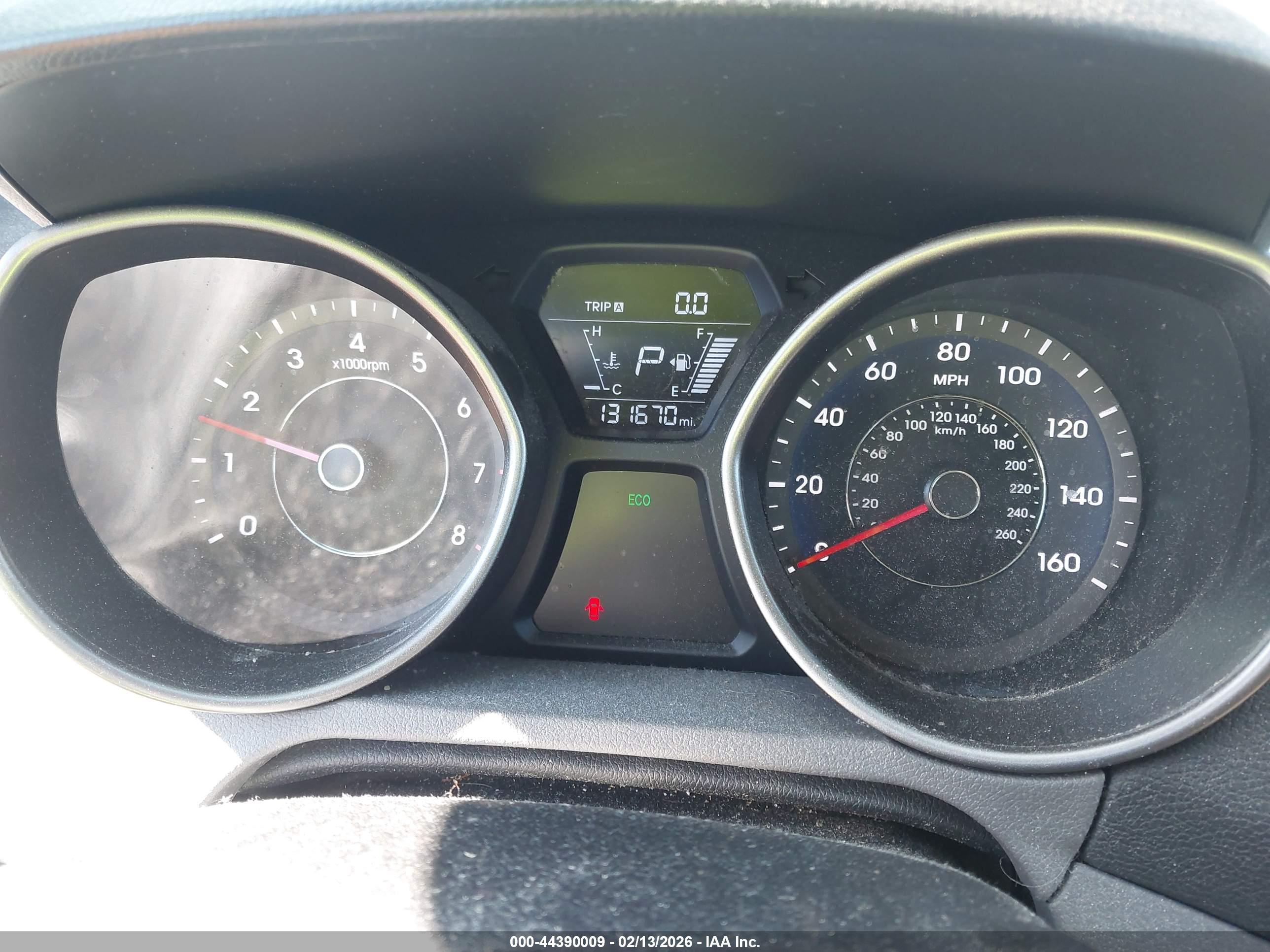 HYUNDAI ELANTRA image 7