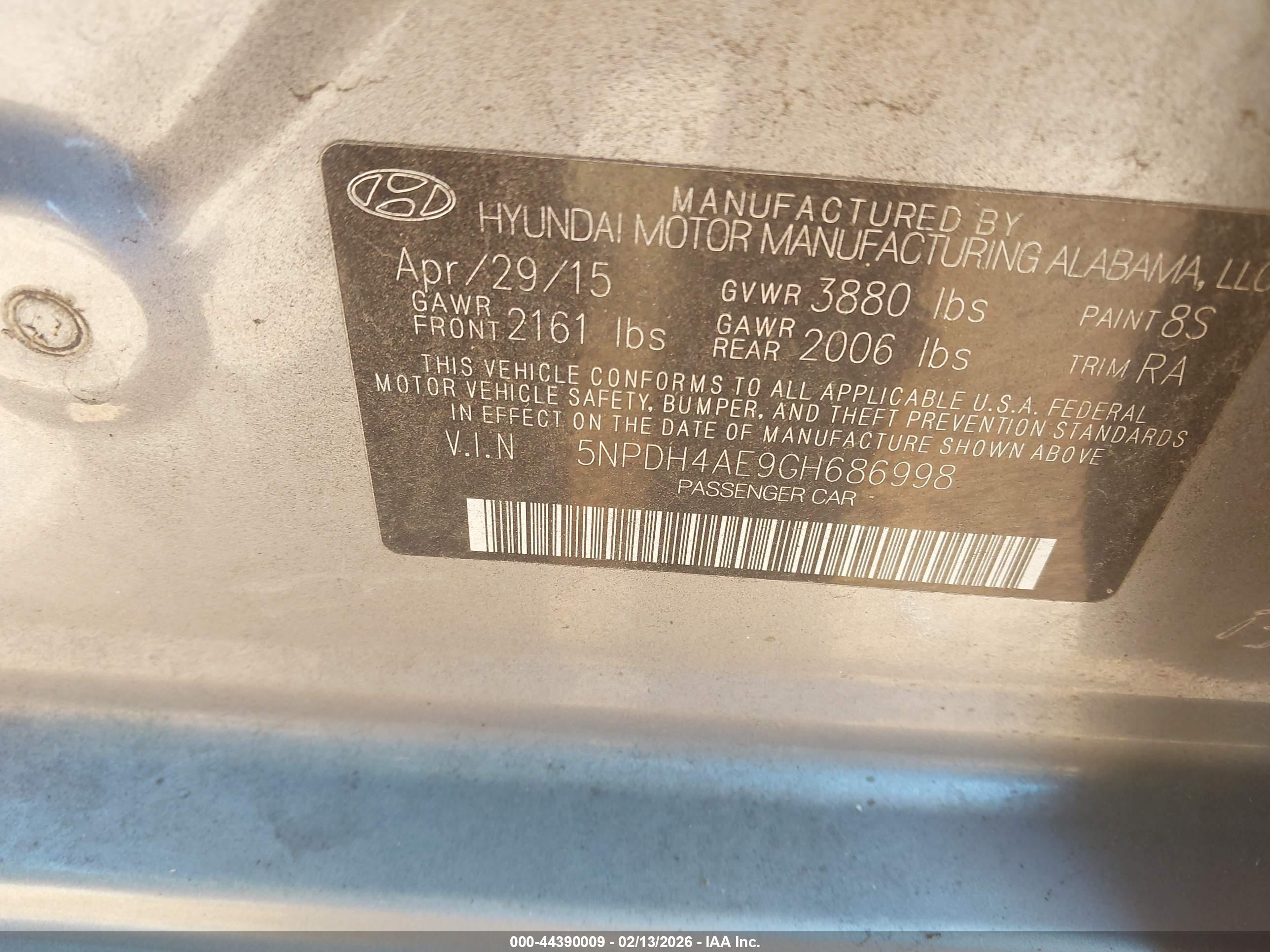 HYUNDAI ELANTRA image 9
