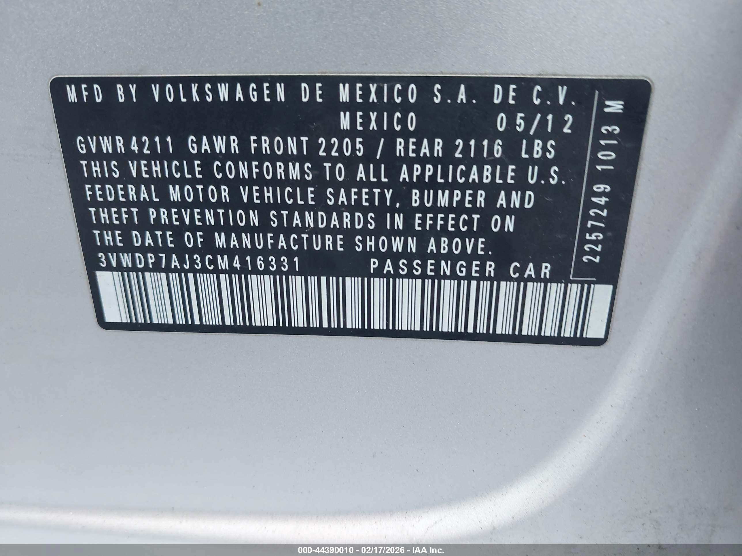 VOLKSWAGEN JETTA image 9