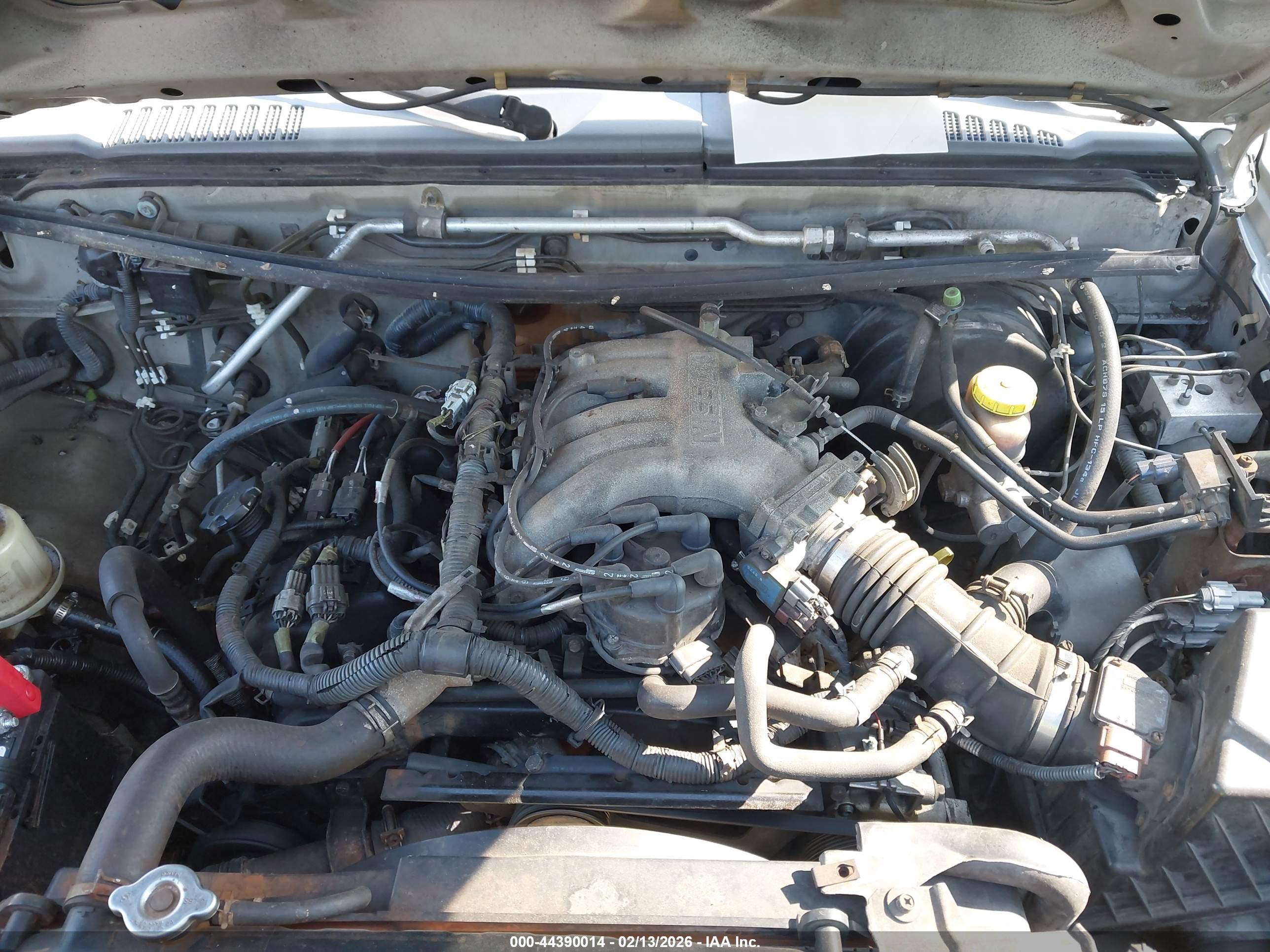 NISSAN FRONTIER image 10