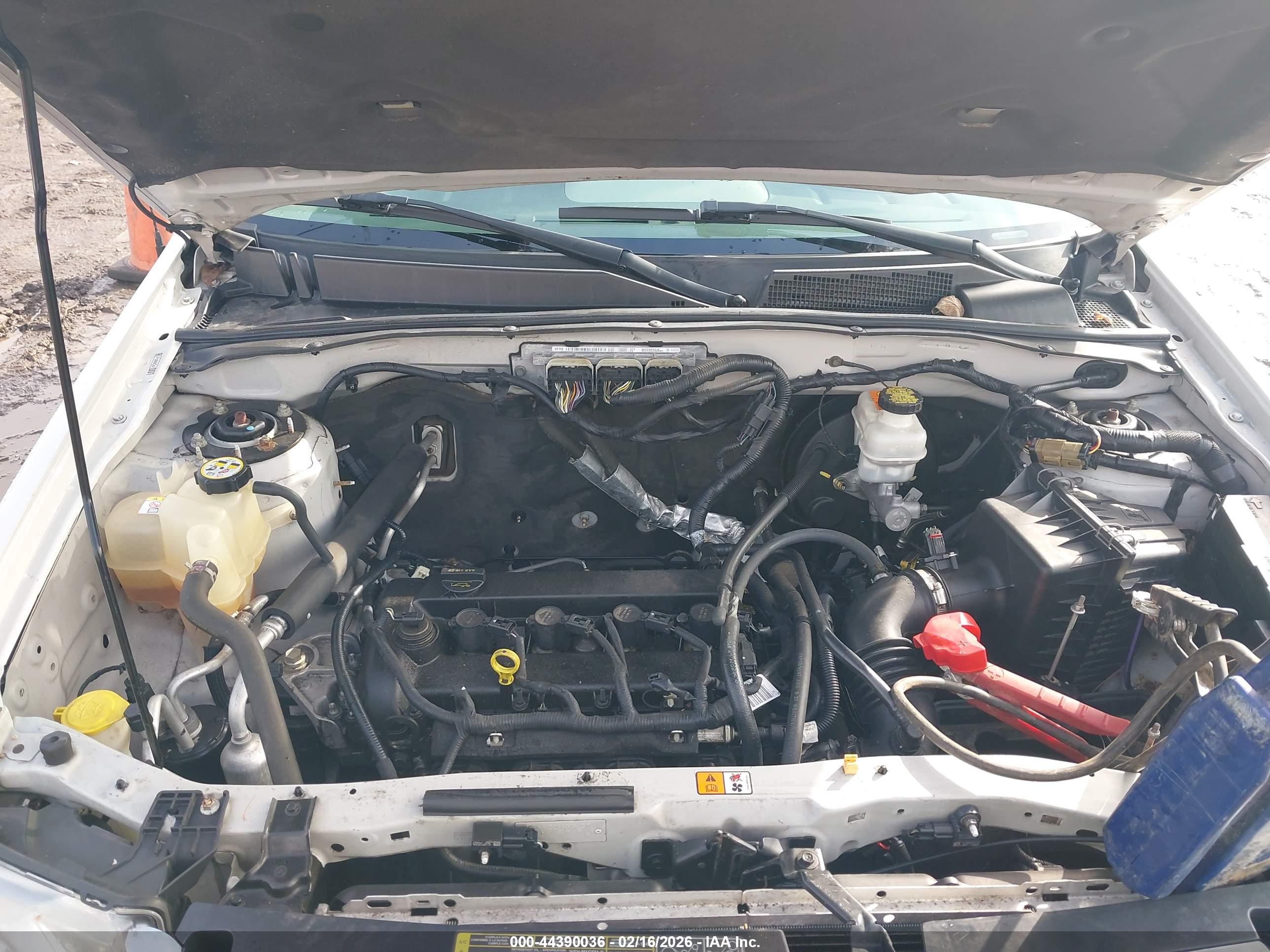 FORD ESCAPE image 10