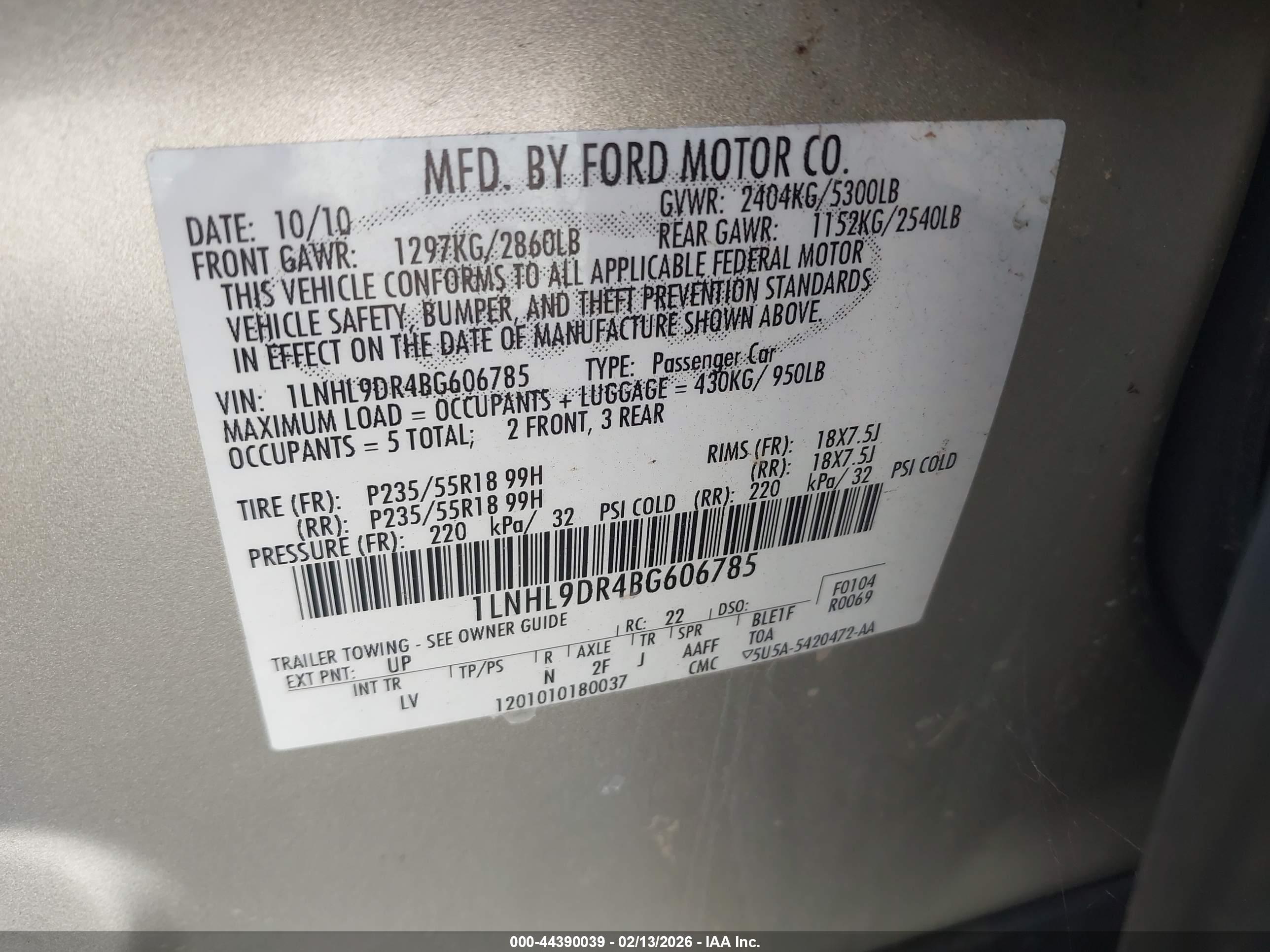 LINCOLN MKS image 9