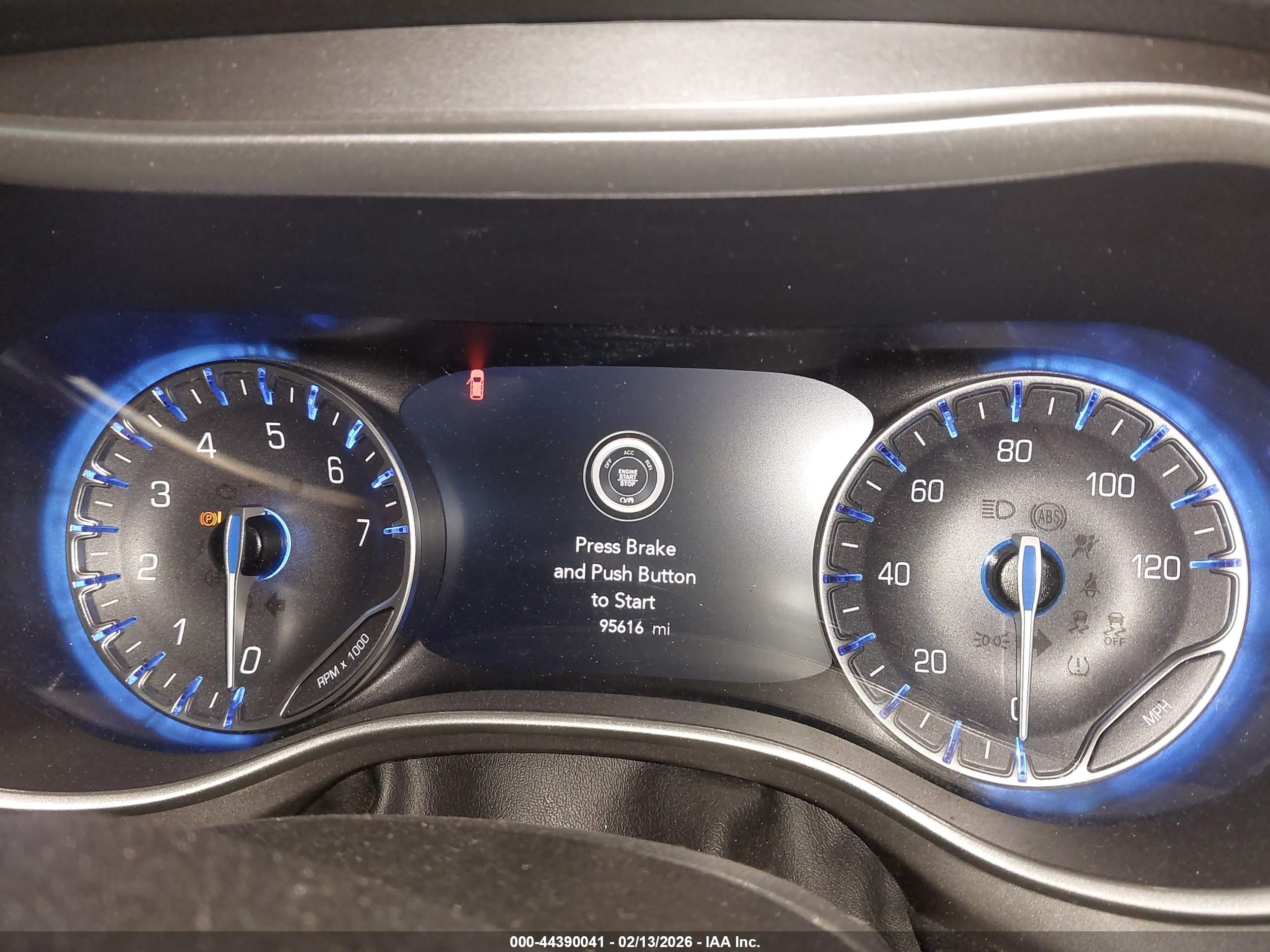 CHRYSLER PACIFICA image 7