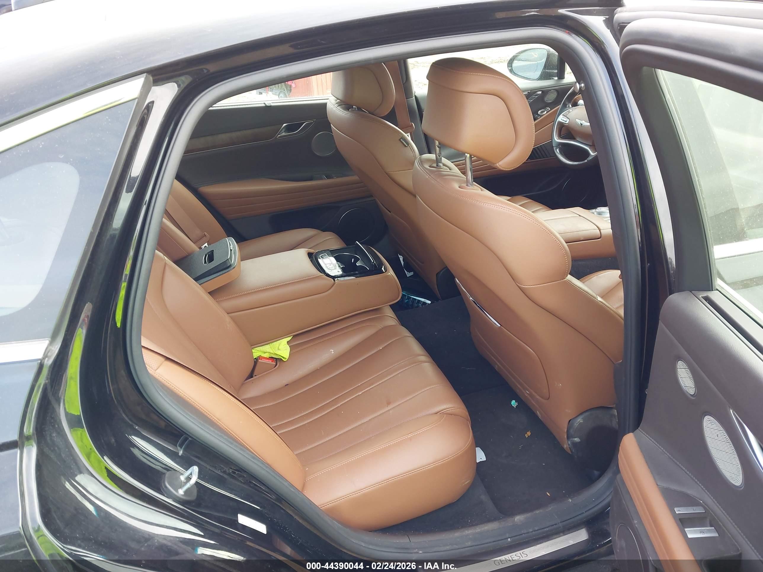GENESIS G80 image 8