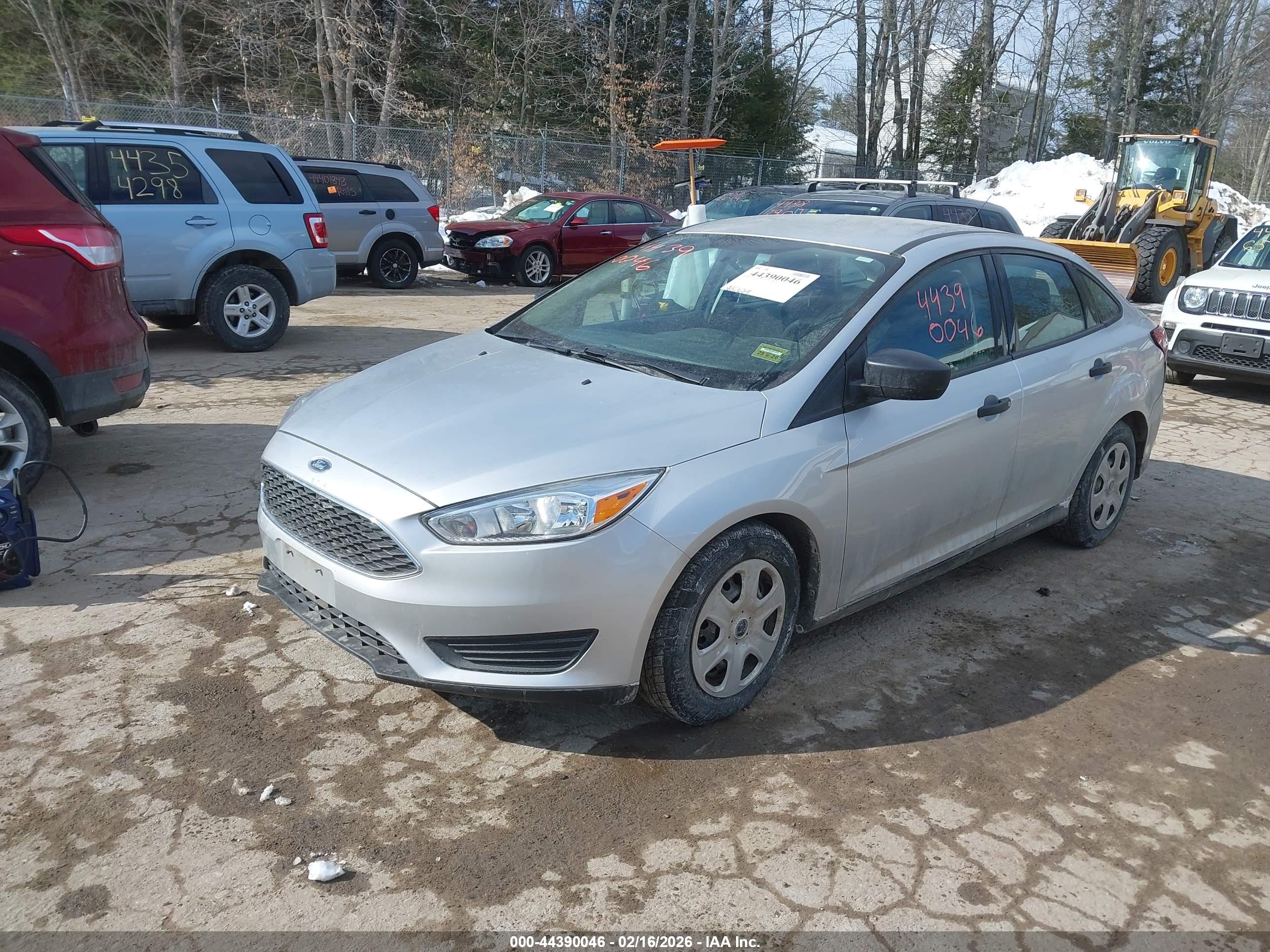 FORD FOCUS image 2