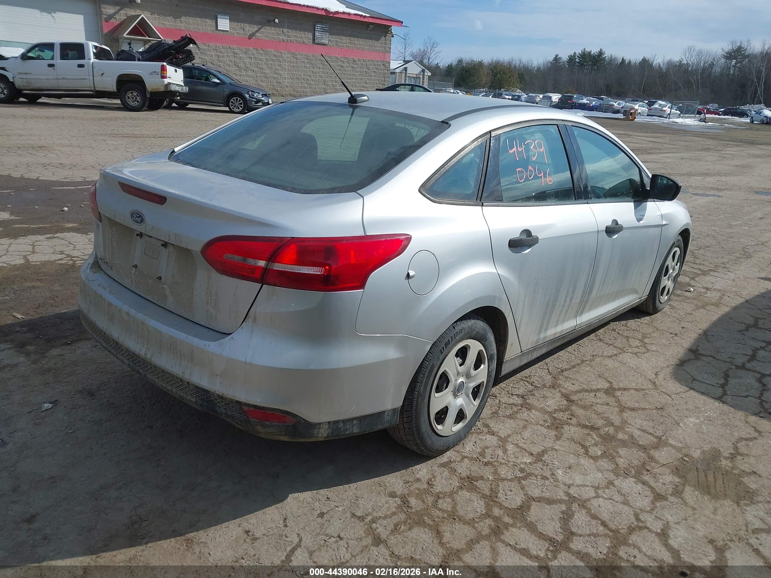FORD FOCUS image 4