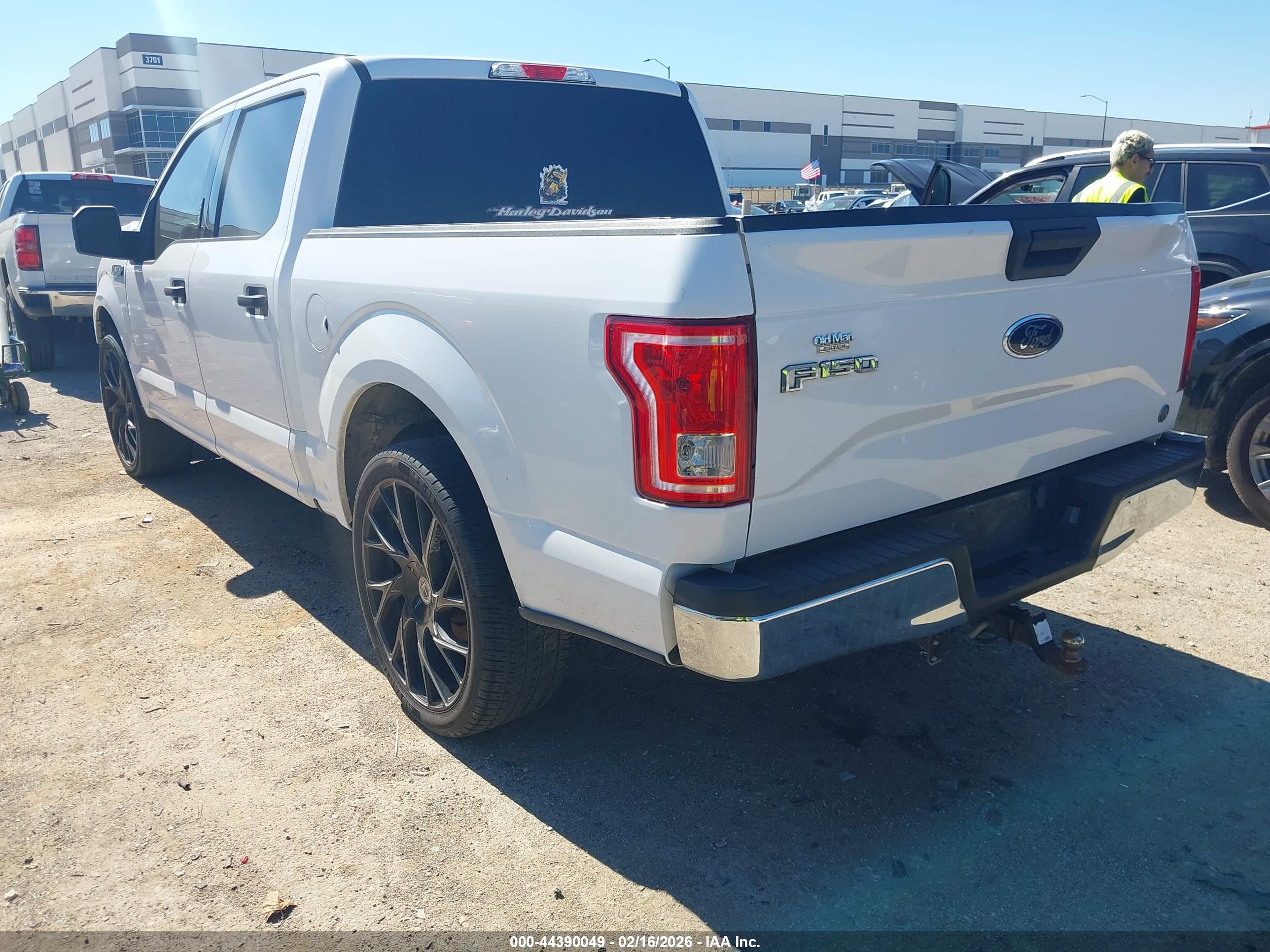FORD F-150 image 3