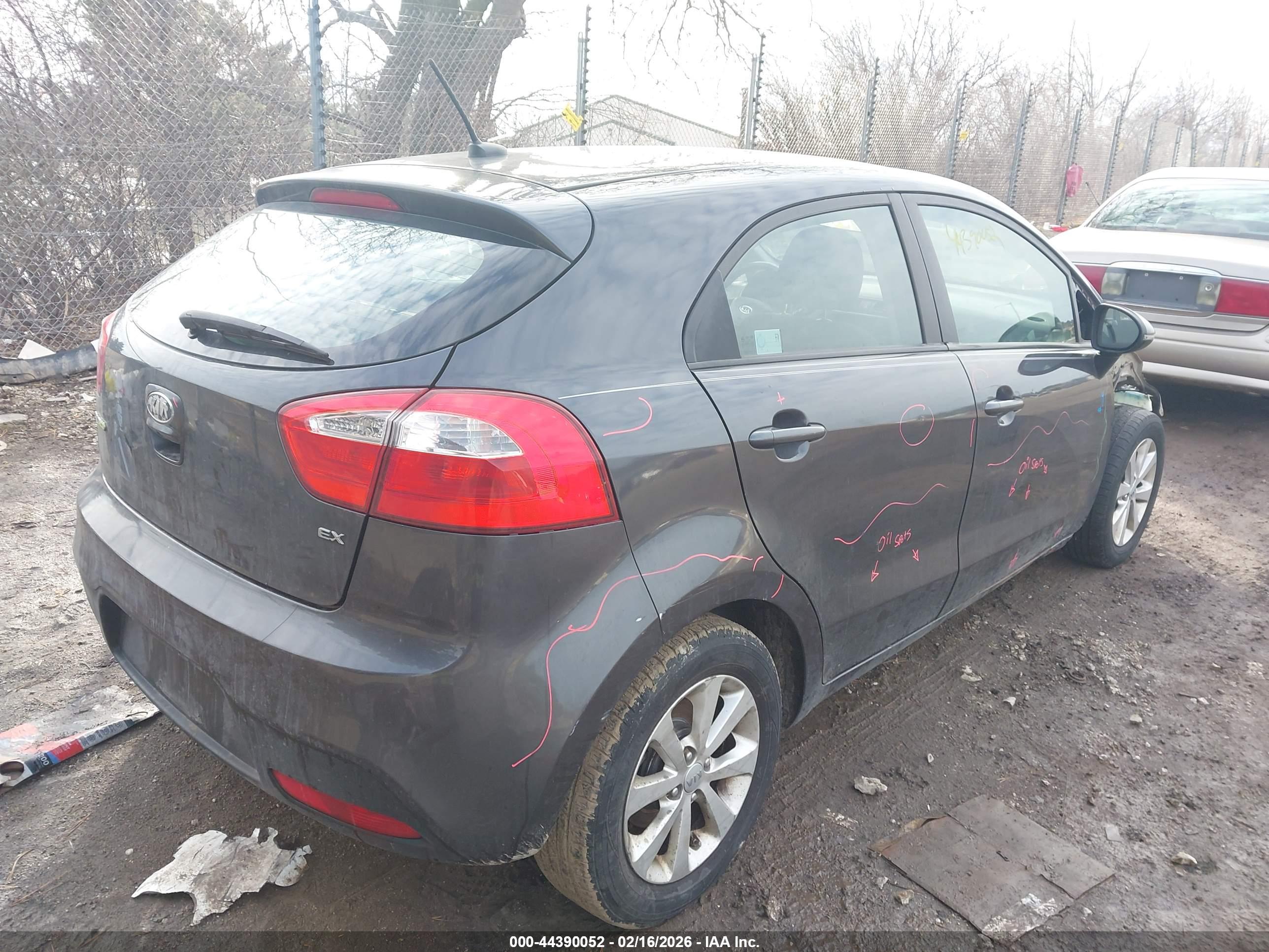 KIA RIO image 4