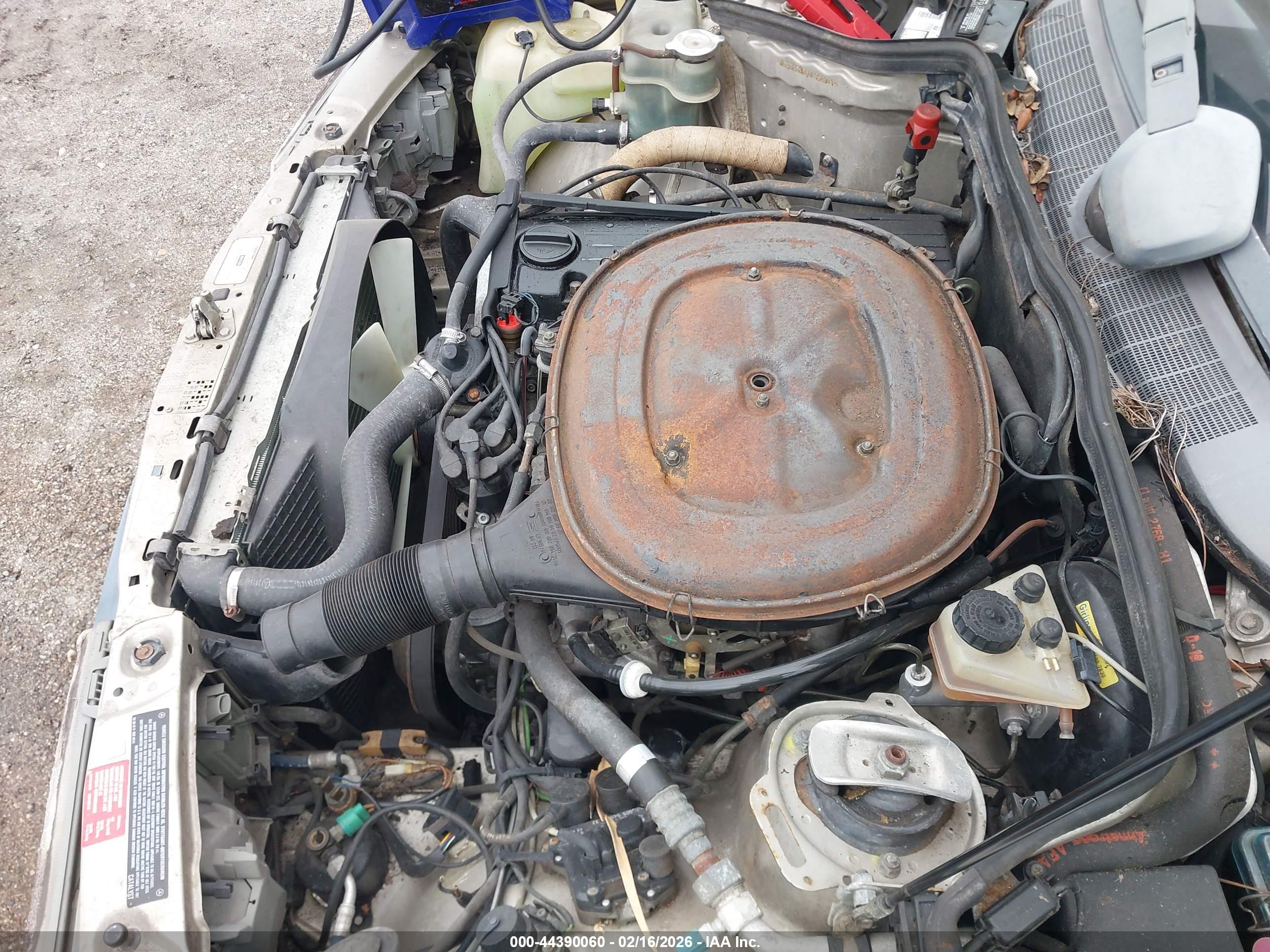 MERCEDES-BENZ 190 image 6