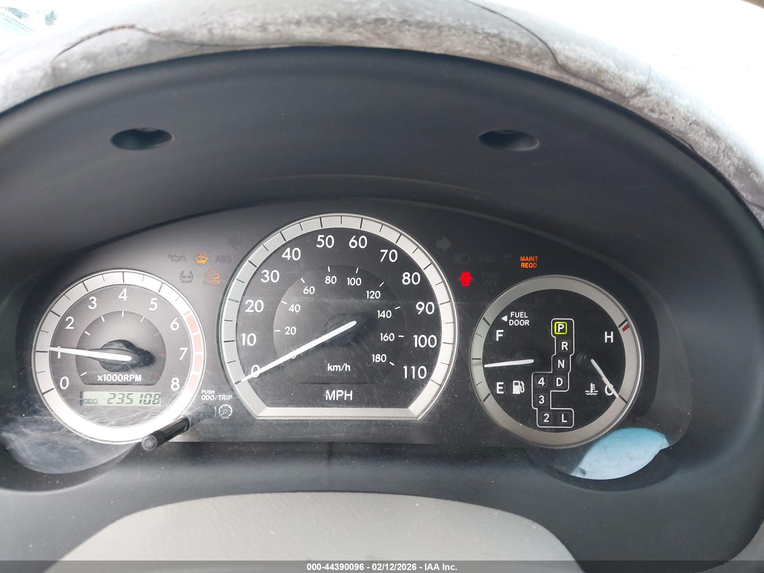 TOYOTA SIENNA image 7