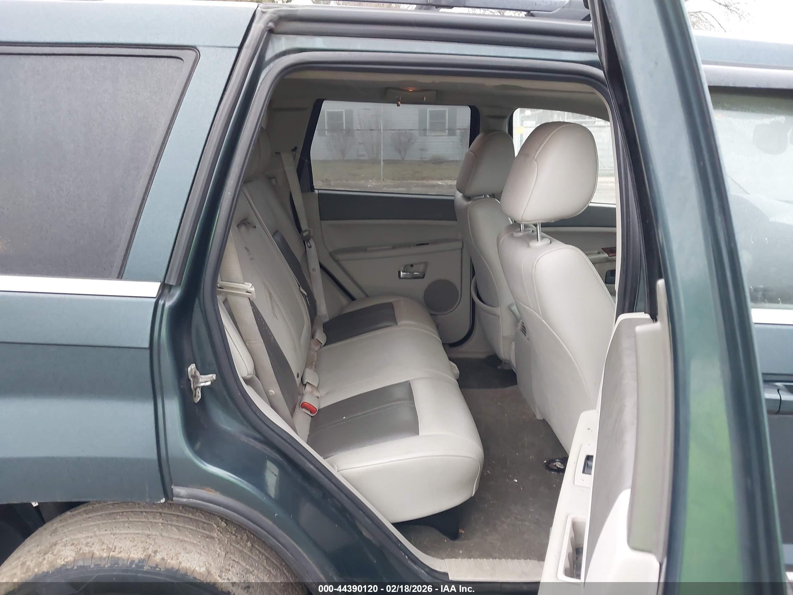 JEEP GRAND image 8