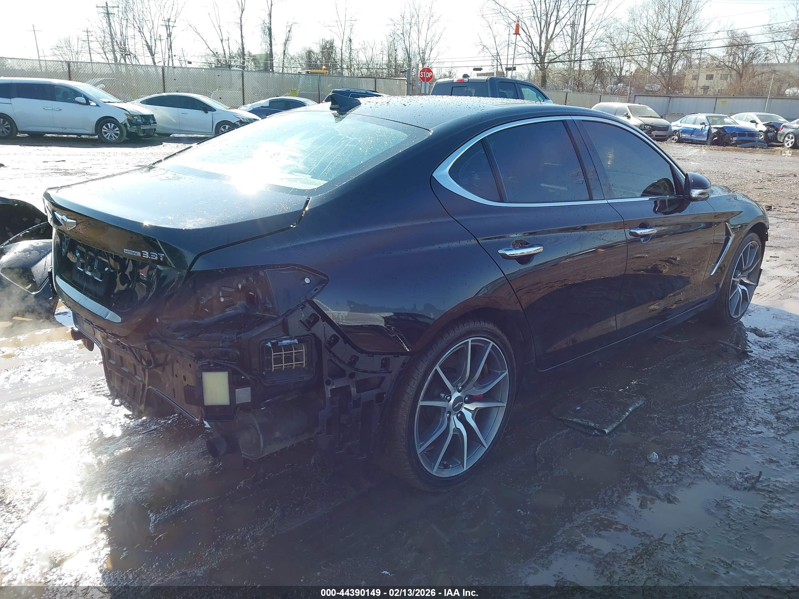 GENESIS G70 image 4