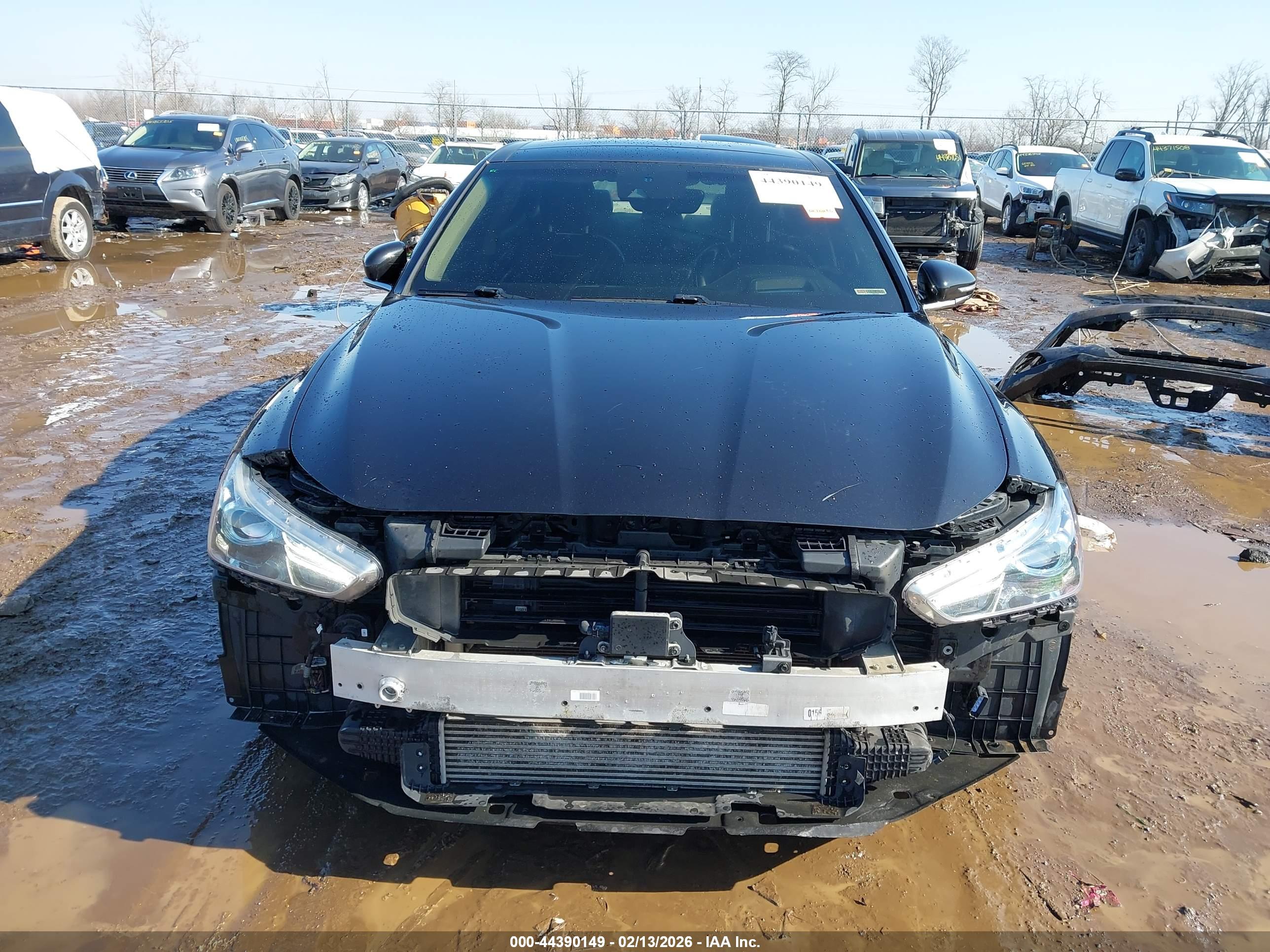 GENESIS G70 image 6