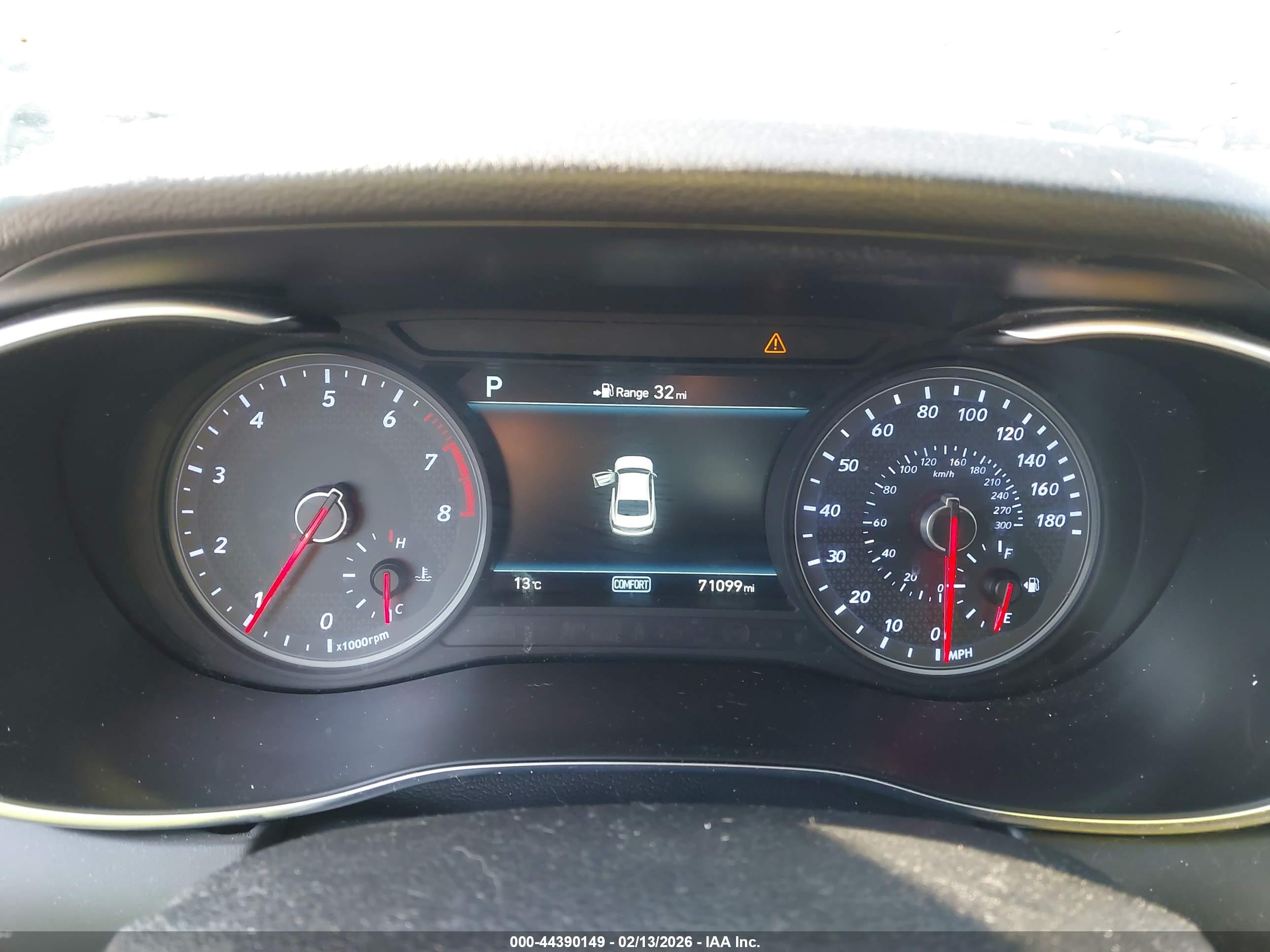 GENESIS G70 image 7