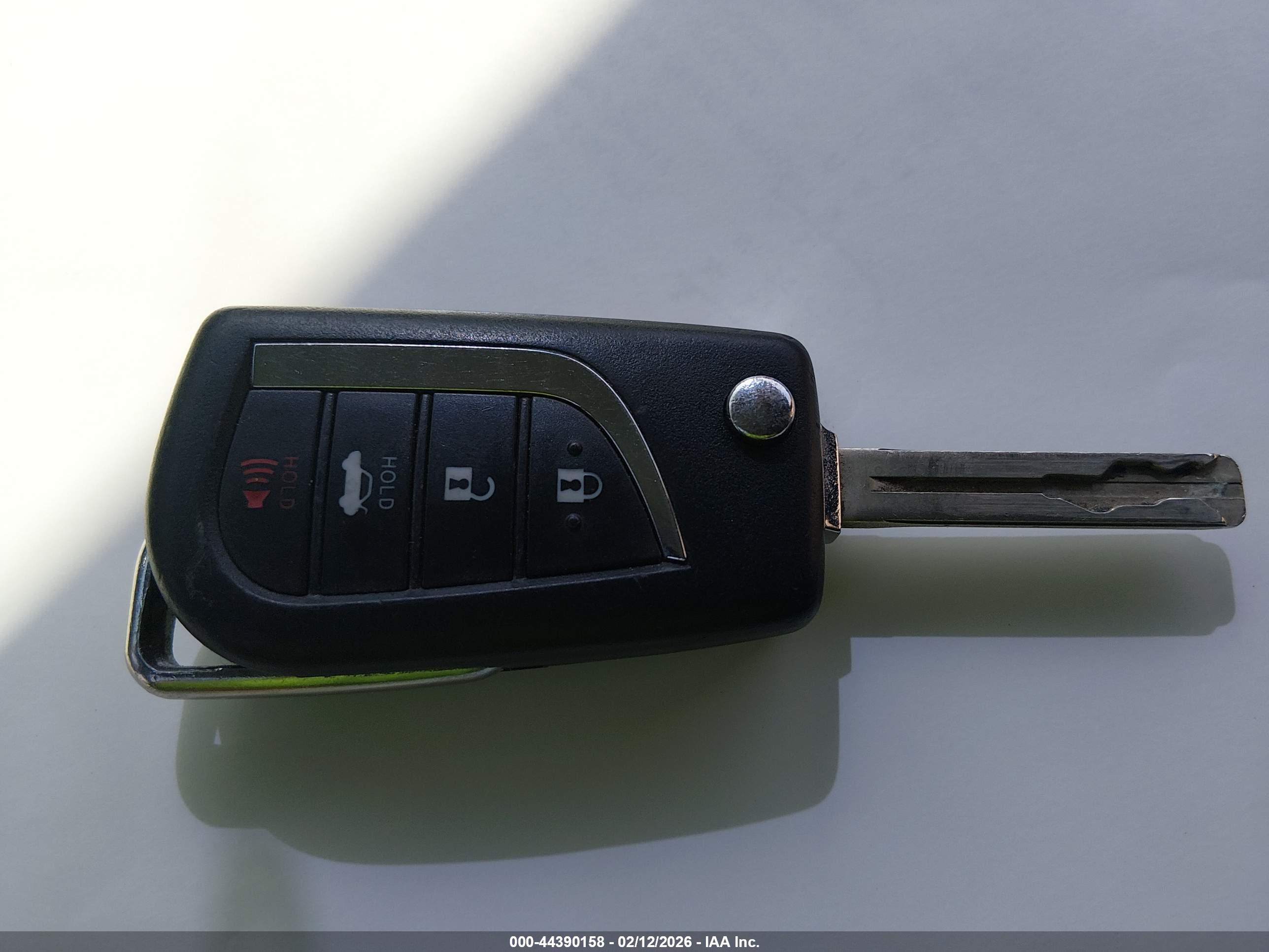 TOYOTA COROLLA image 11