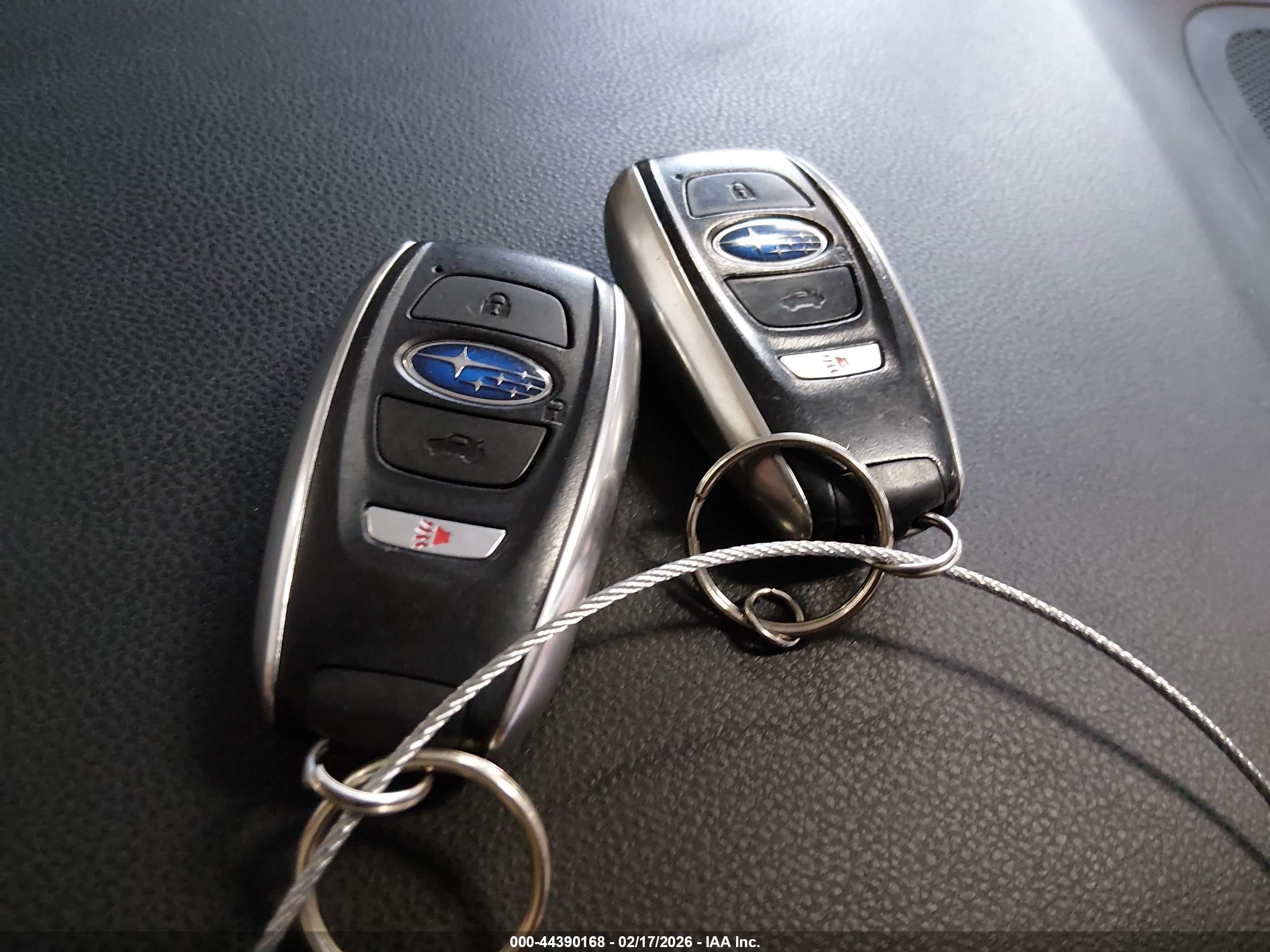 SUBARU OUTBACK image 11