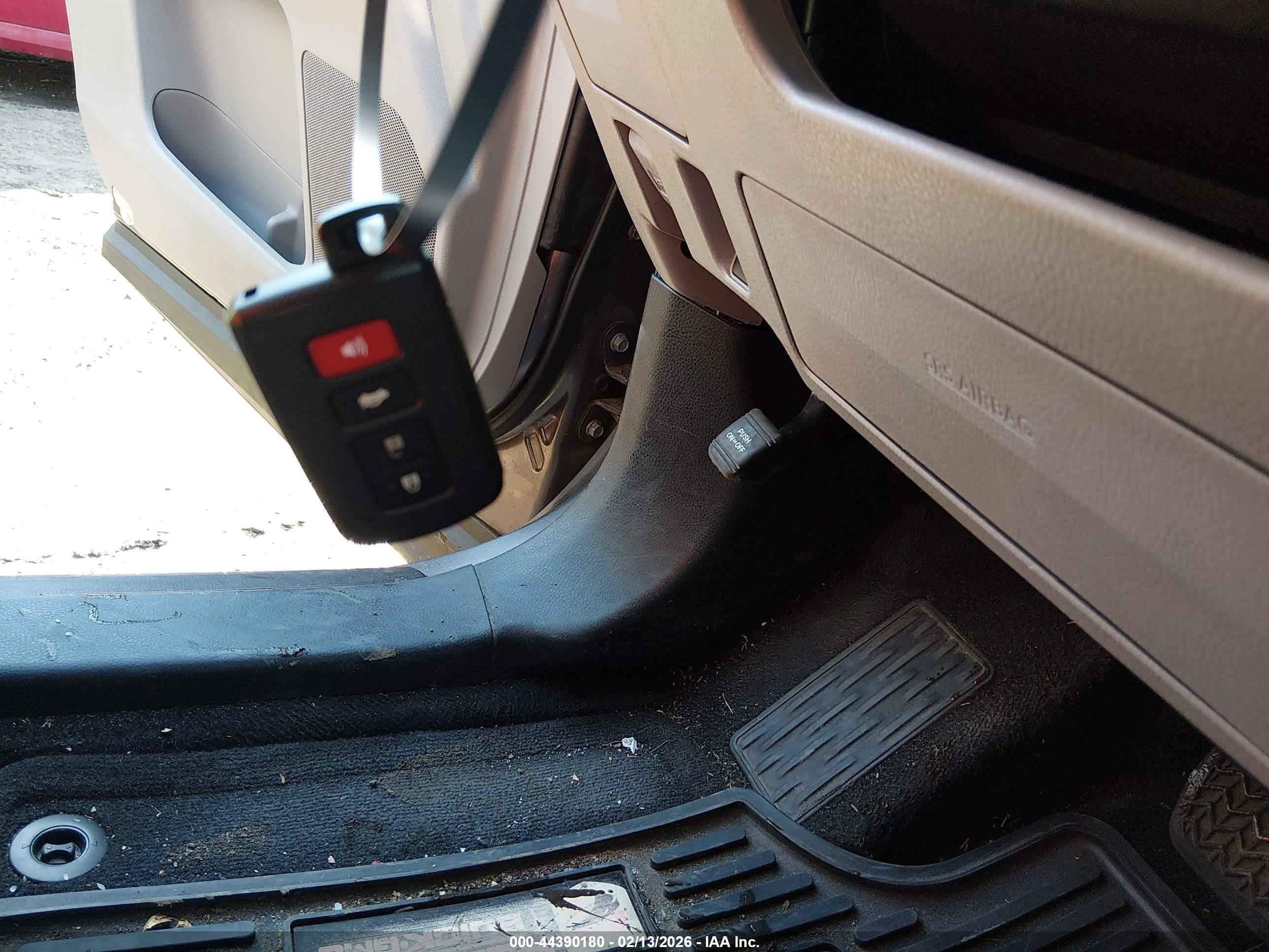 TOYOTA HIGHLANDER image 11