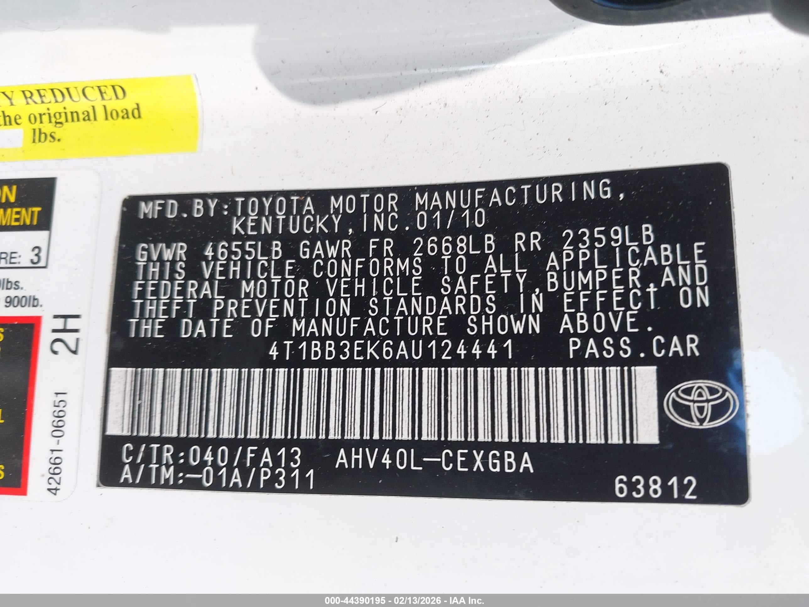 TOYOTA CAMRY image 9