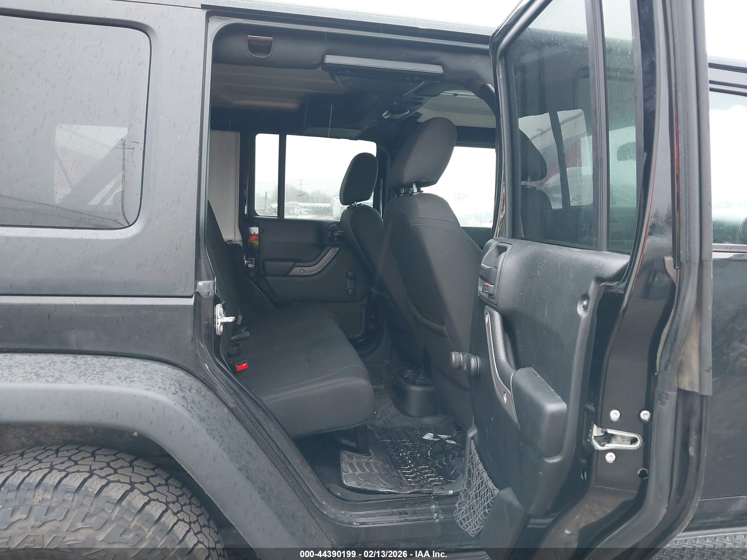JEEP WRANGLER image 8