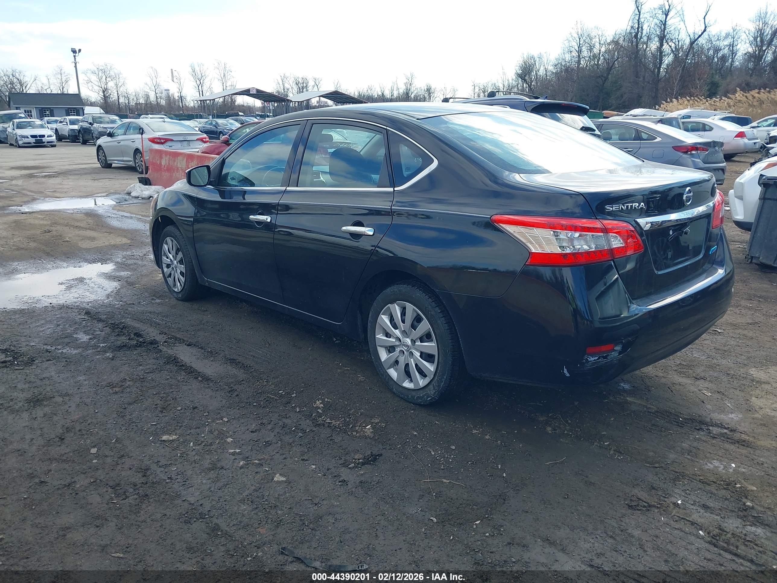 NISSAN SENTRA image 3