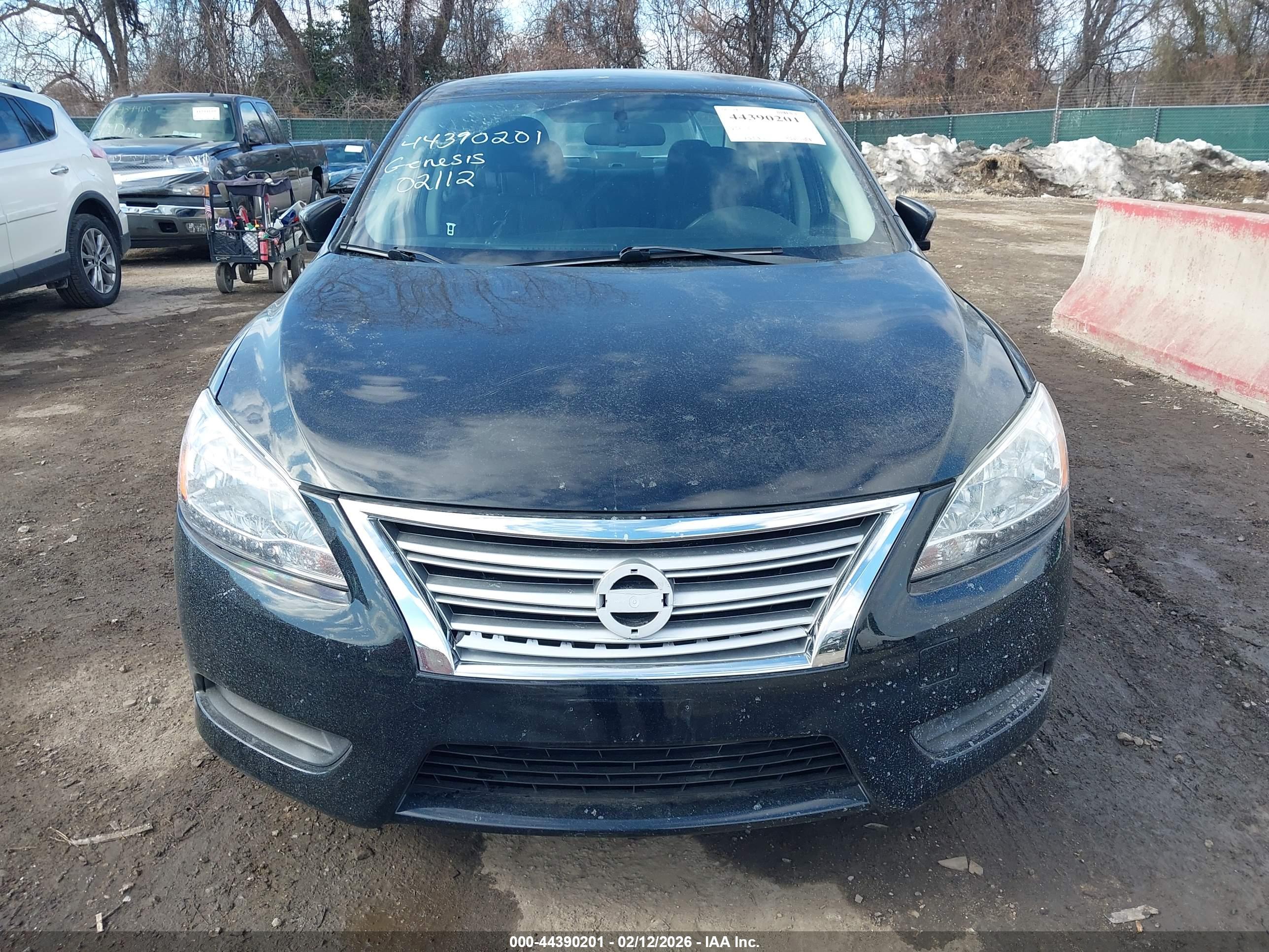 NISSAN SENTRA image 6