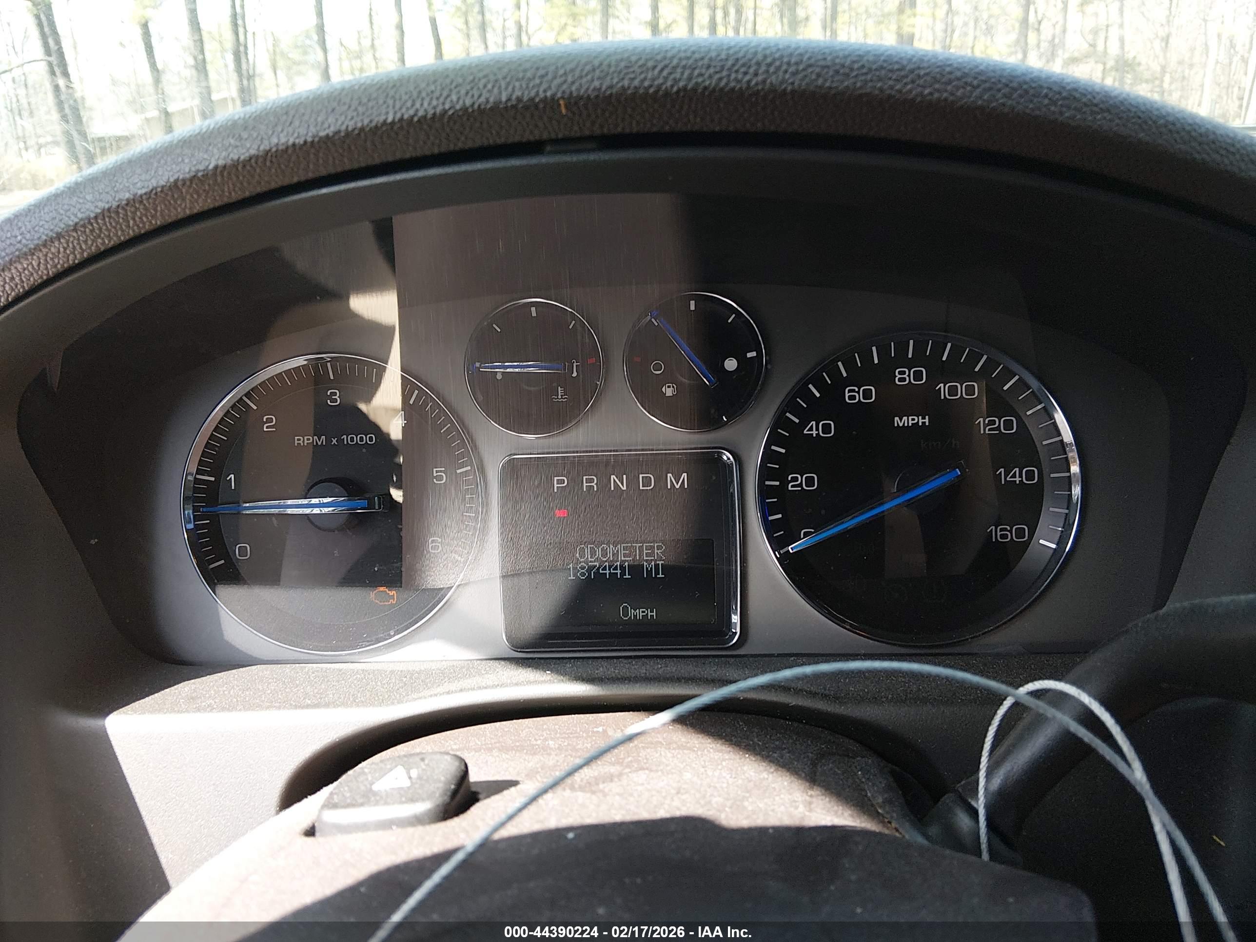 CADILLAC ESCALADE image 7