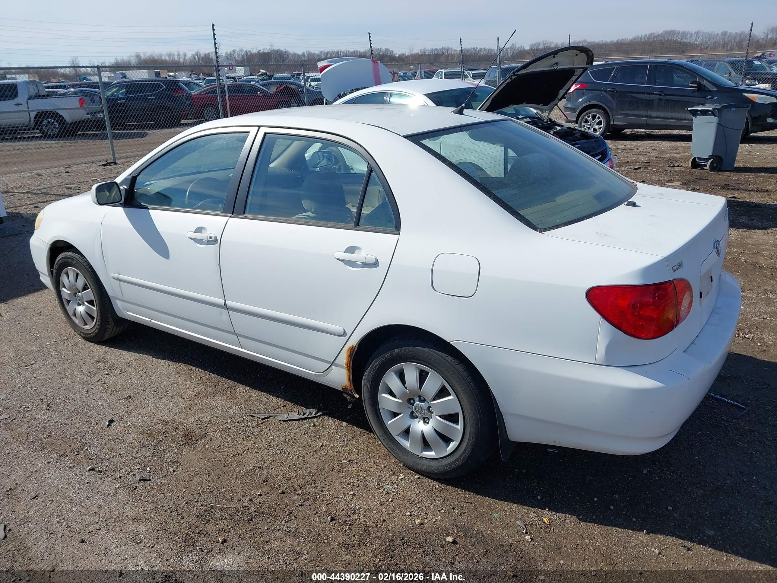 TOYOTA COROLLA image 3