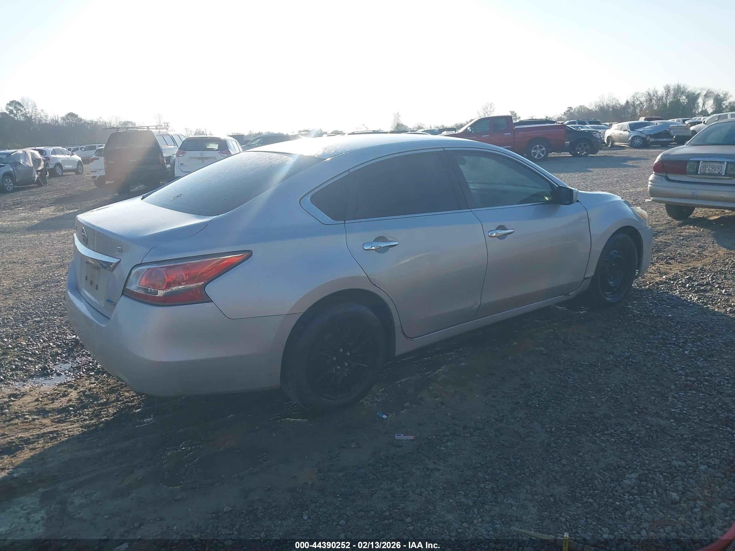 NISSAN ALTIMA image 4