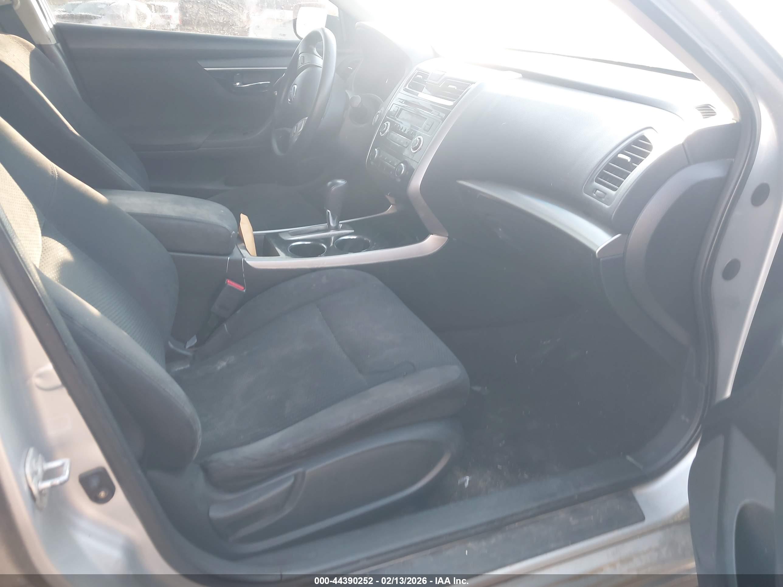 NISSAN ALTIMA image 5