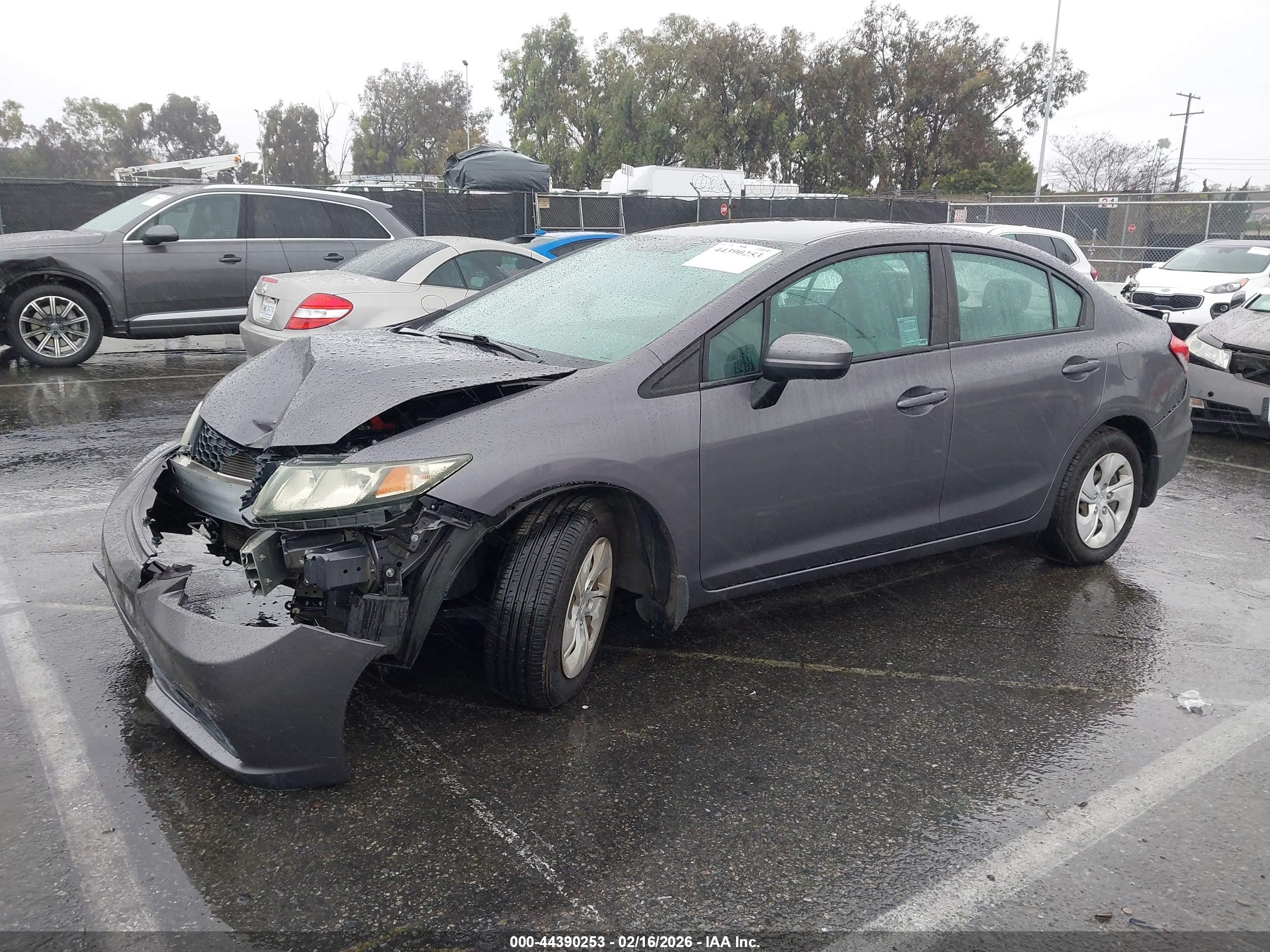 HONDA CIVIC image 2