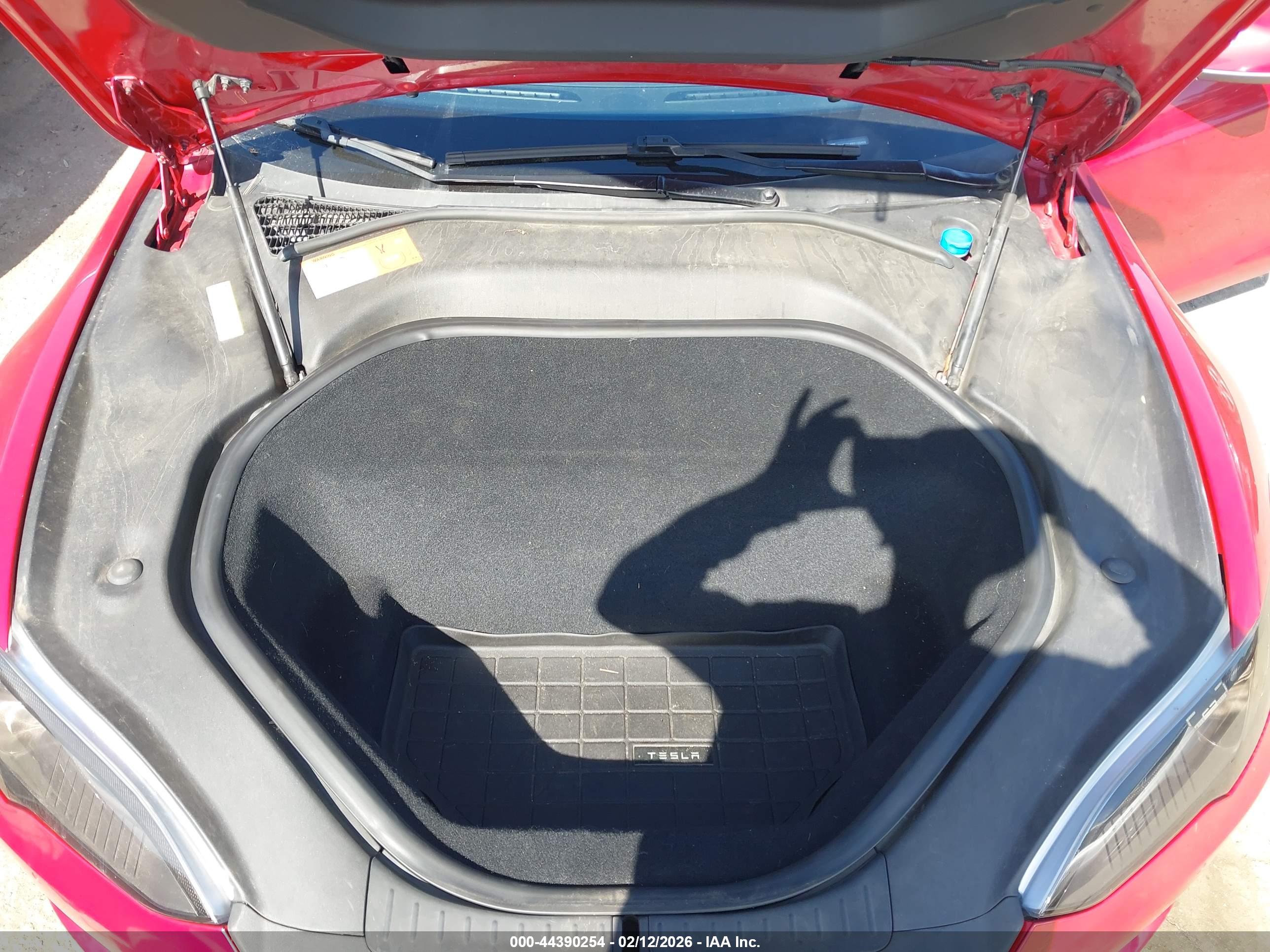 TESLA MODEL image 10