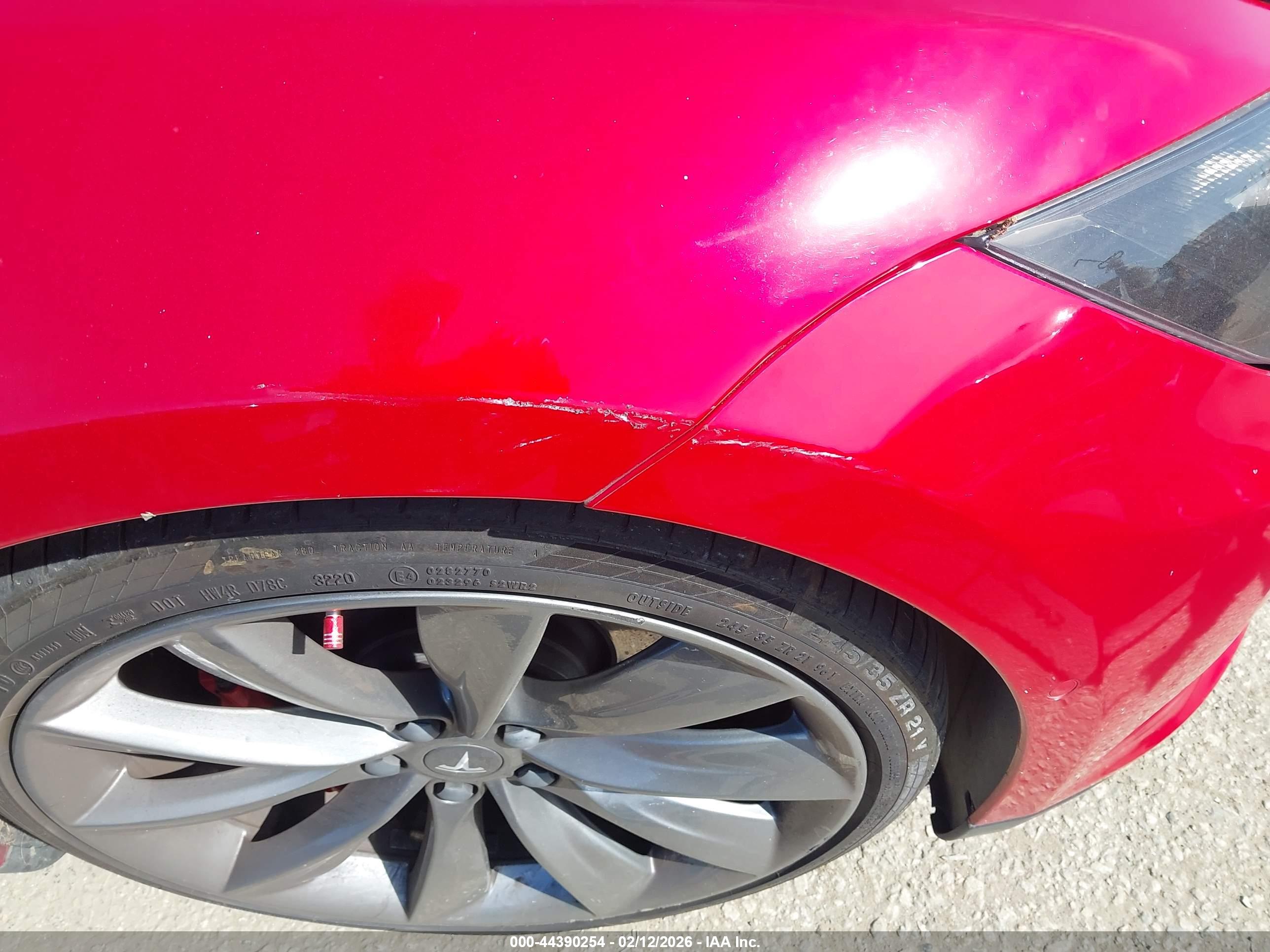 TESLA MODEL image 6