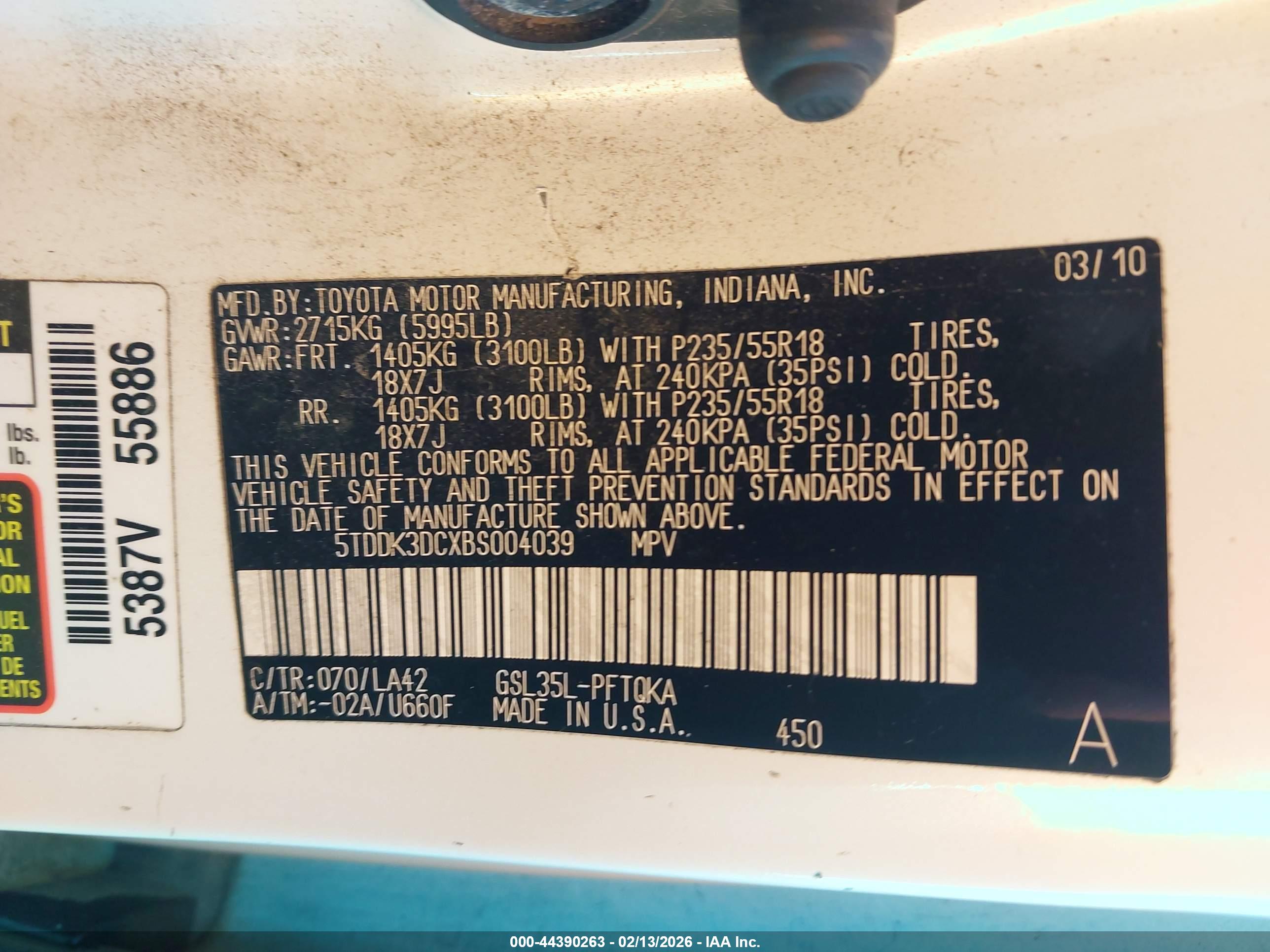 TOYOTA SIENNA image 9