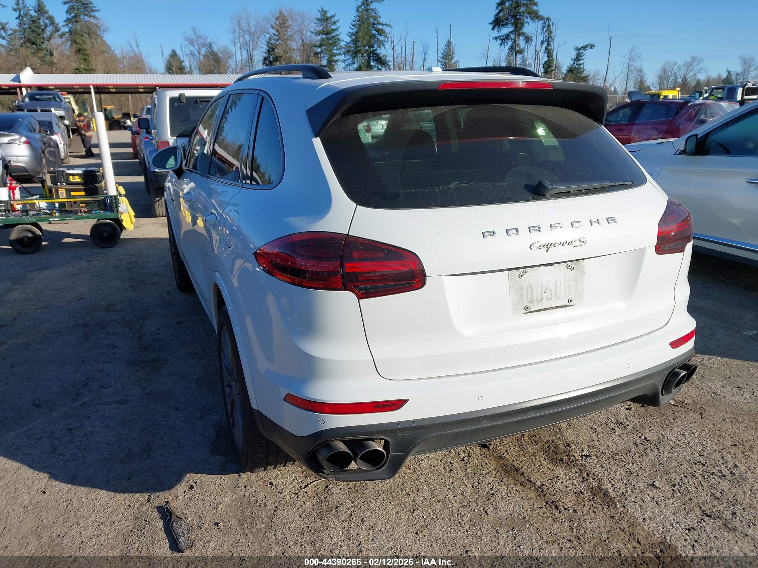 PORSCHE CAYENNE image 3