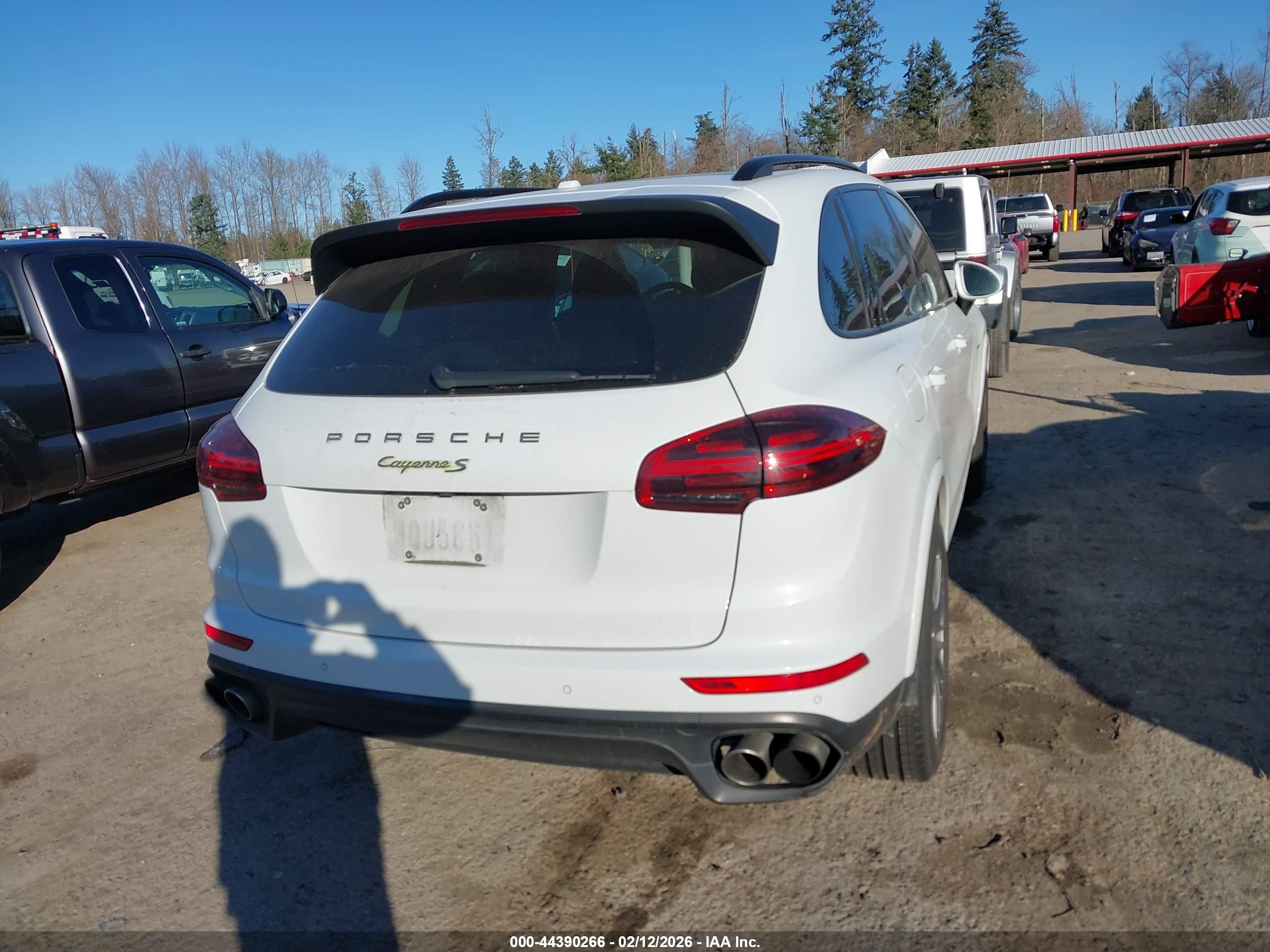 PORSCHE CAYENNE image 4